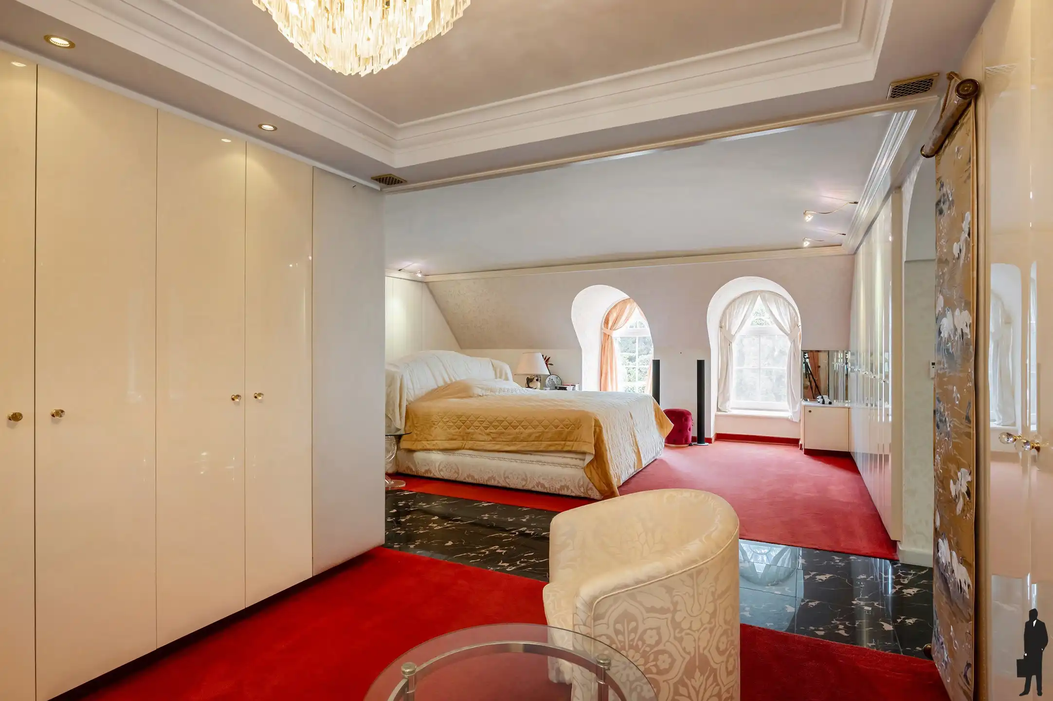 Exclusieve stijlvilla met binnenzwembad, wellness en hoogwaardige afwerking op toplocatie te Essen foto 32