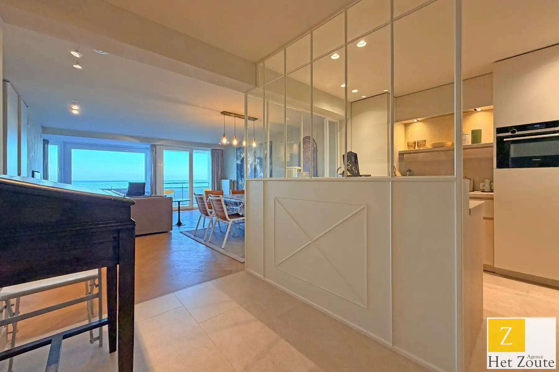 Appartement uitstekende staat -frontaal zeezicht-  Het Zoute foto 6