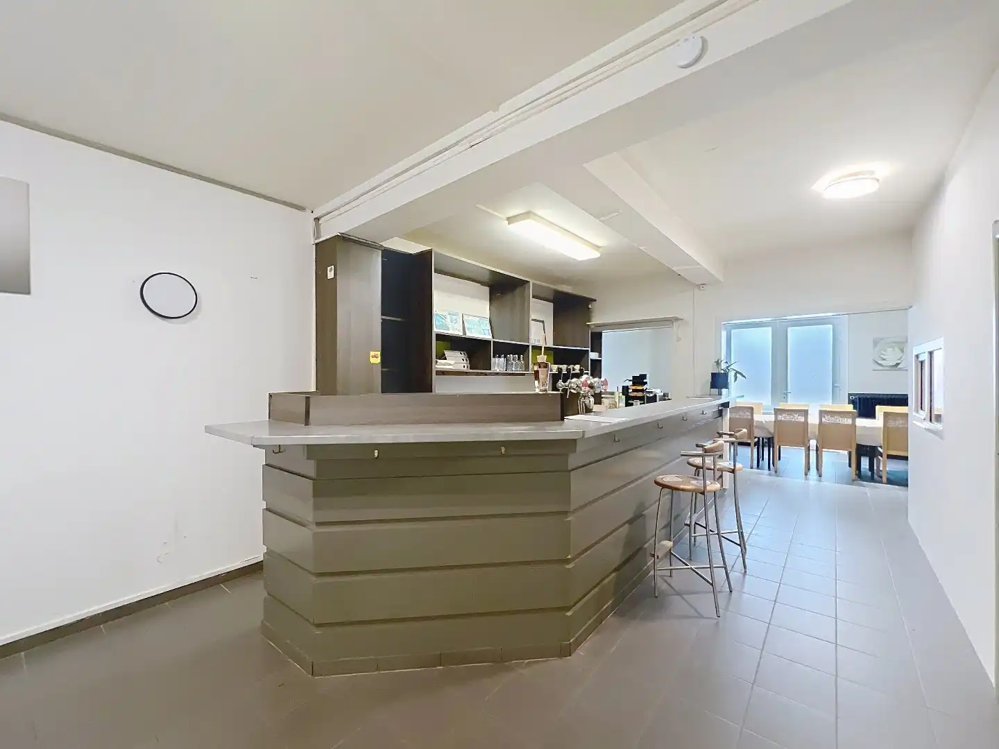 HANDELSPAND in gouden driehoek – Mariakerke - diverse uitbatingsmogelijkheden foto 4