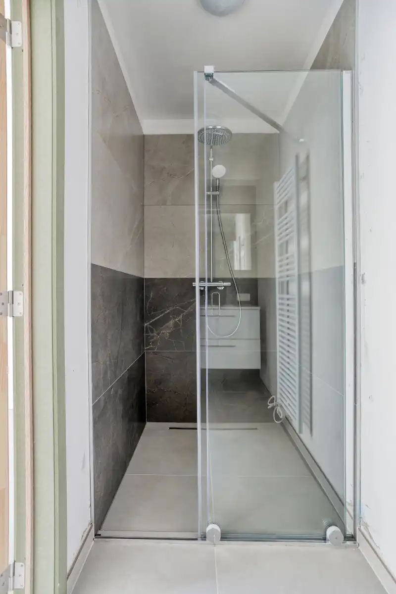 Stijlvol nieuwbouwappartement met 1 slaapkamer nabij het station van Evergem foto 5