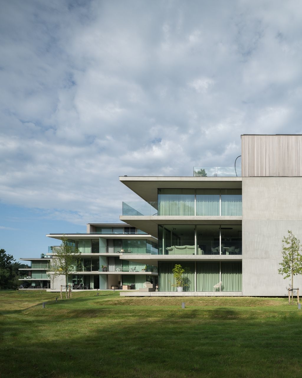 Exclusief nieuwbouw appartement (2-slpk) in het Rijvisschehof in Zwijnaarde foto {{pictureIndex}}