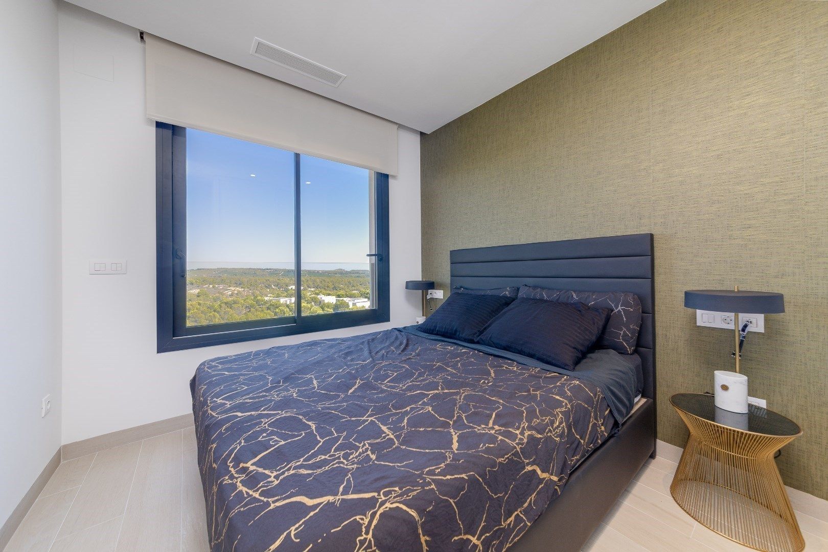 Perfect gelegen penthouse met zeezicht te Las Colinas (Alicante) foto 7