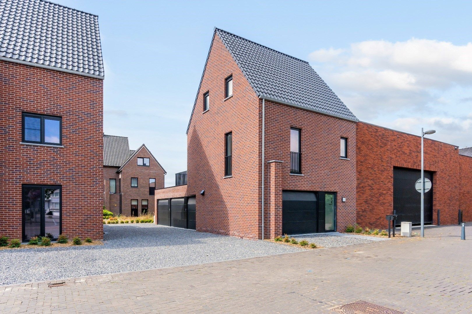Bel-étagewoning met twee slaapkamers en inpandige garage - reeds 70% VERKOCHT foto 2