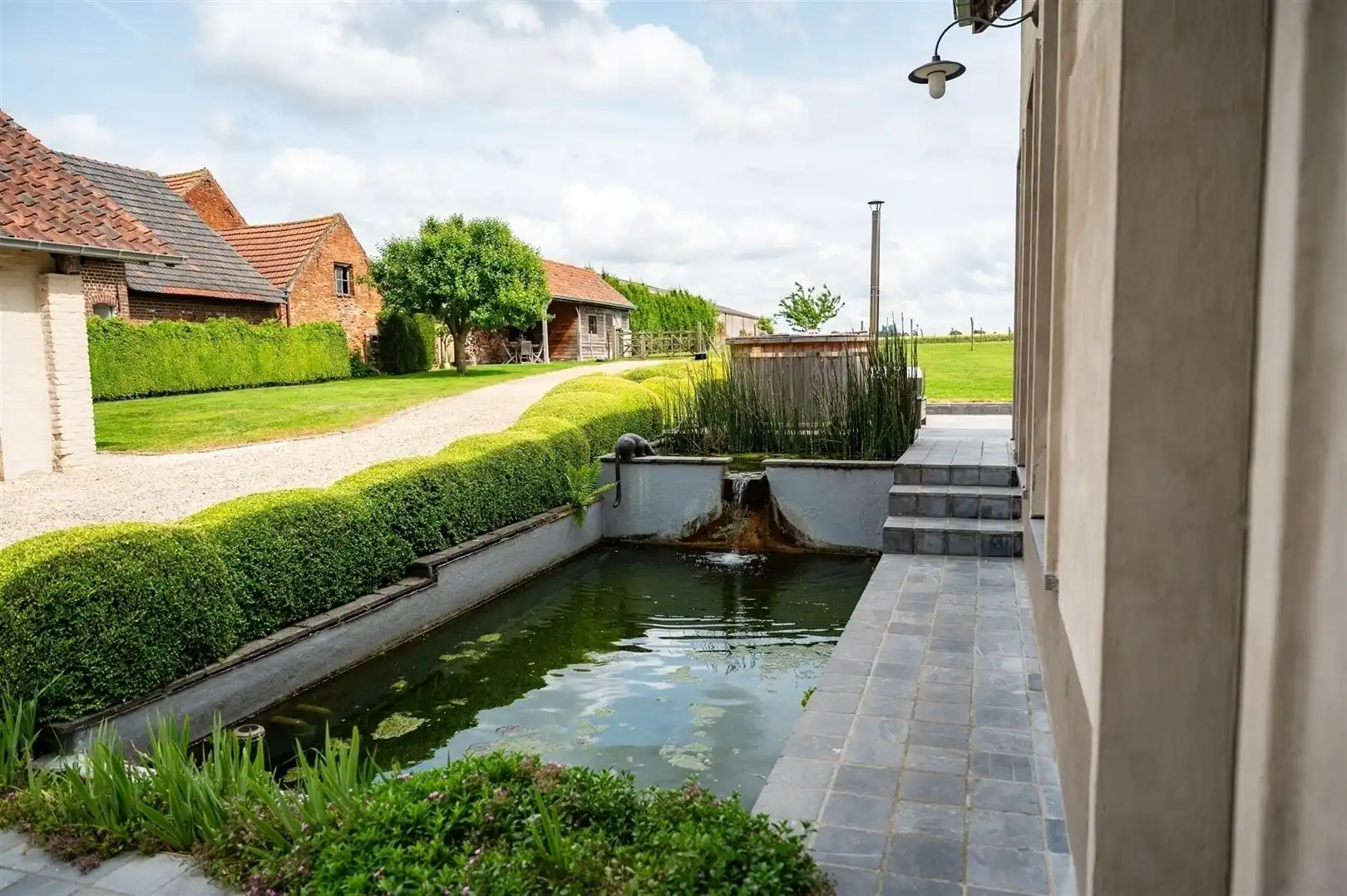 Exclusief landhuis met multifunctioneel bijgebouw foto 25