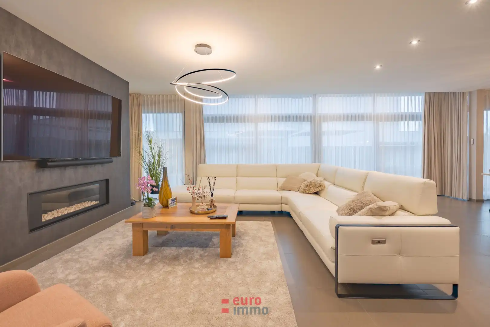 Exclusieve topvilla met binnenzwembad en zwemvijver in Sint-Idesbald! foto 5