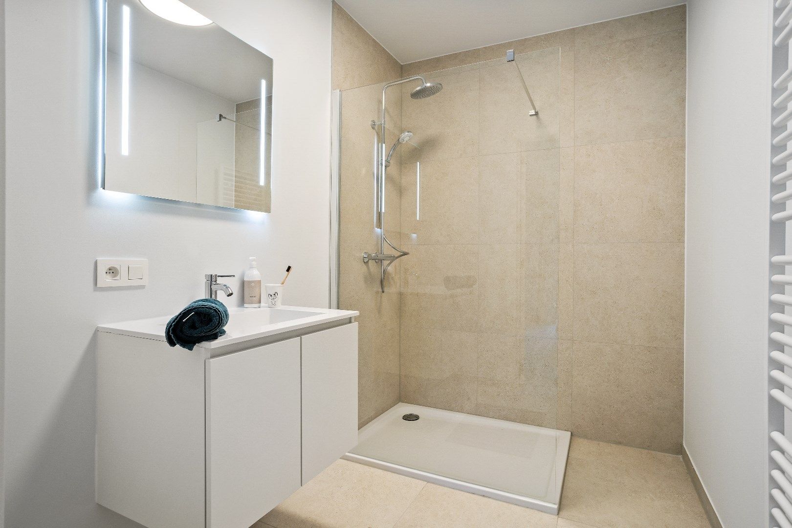 Instap klaar nieuwbouwappartement in het hartje van Ieper - 6% btw van toepassing foto 15