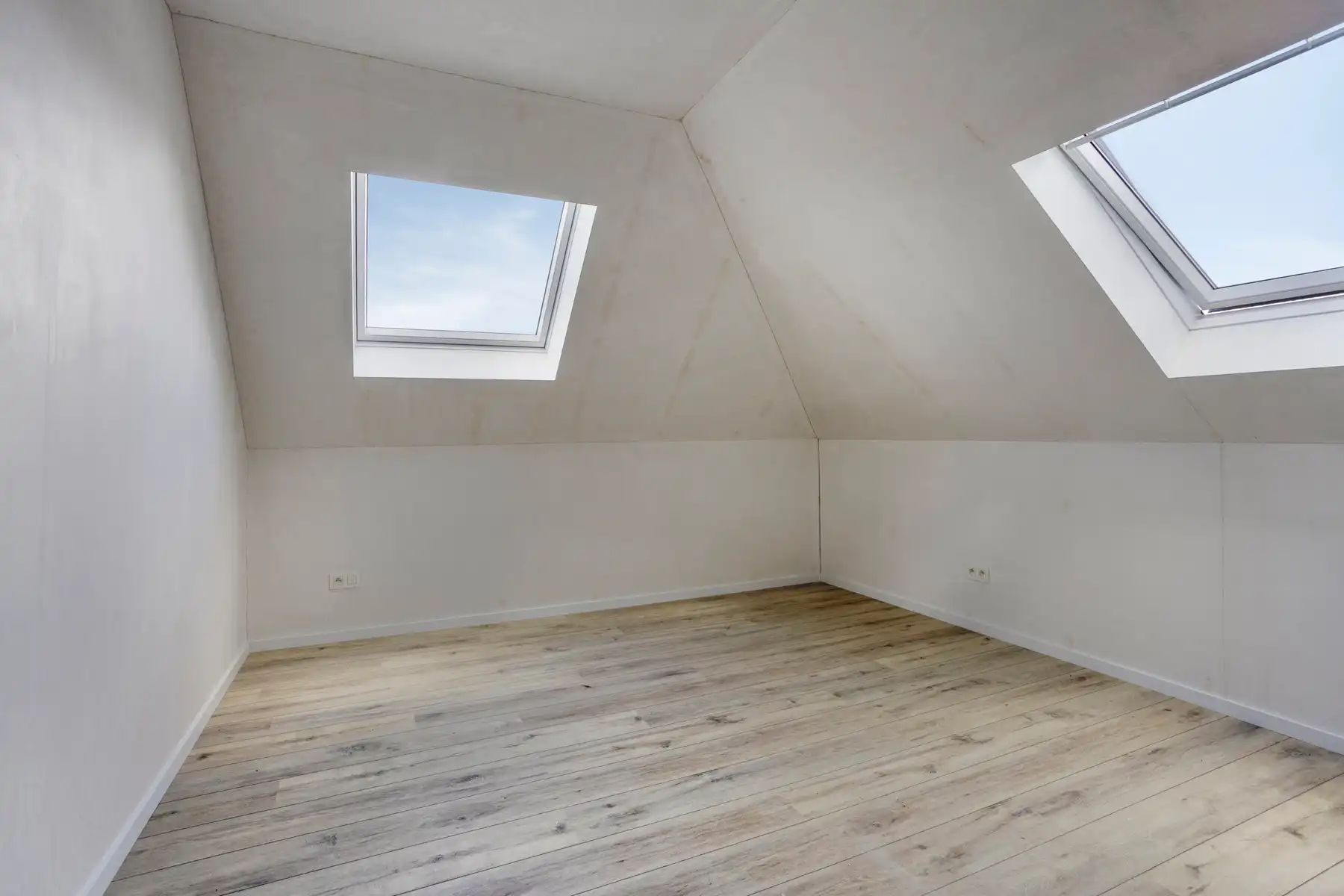 Unieke loftwoning onder registratierechten foto 27