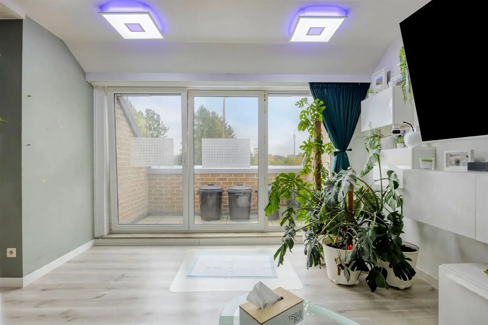 TE KOOP: Appartement met 1 slaapkamer, 2 terrassen en garage in Zonhoven! foto 5