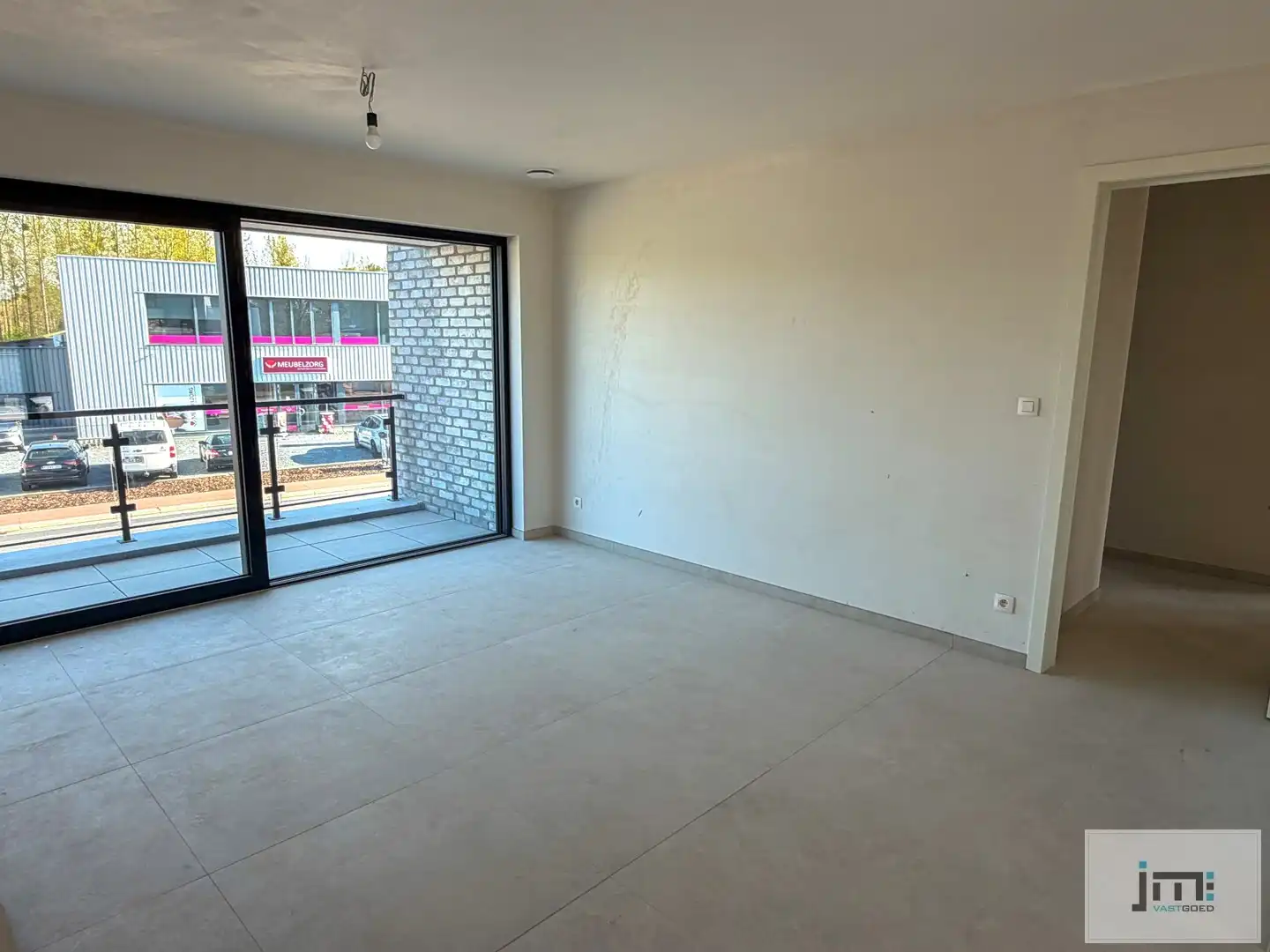 Prachtig appartement met 3 slaapkamers, carport en tuinberging foto 7