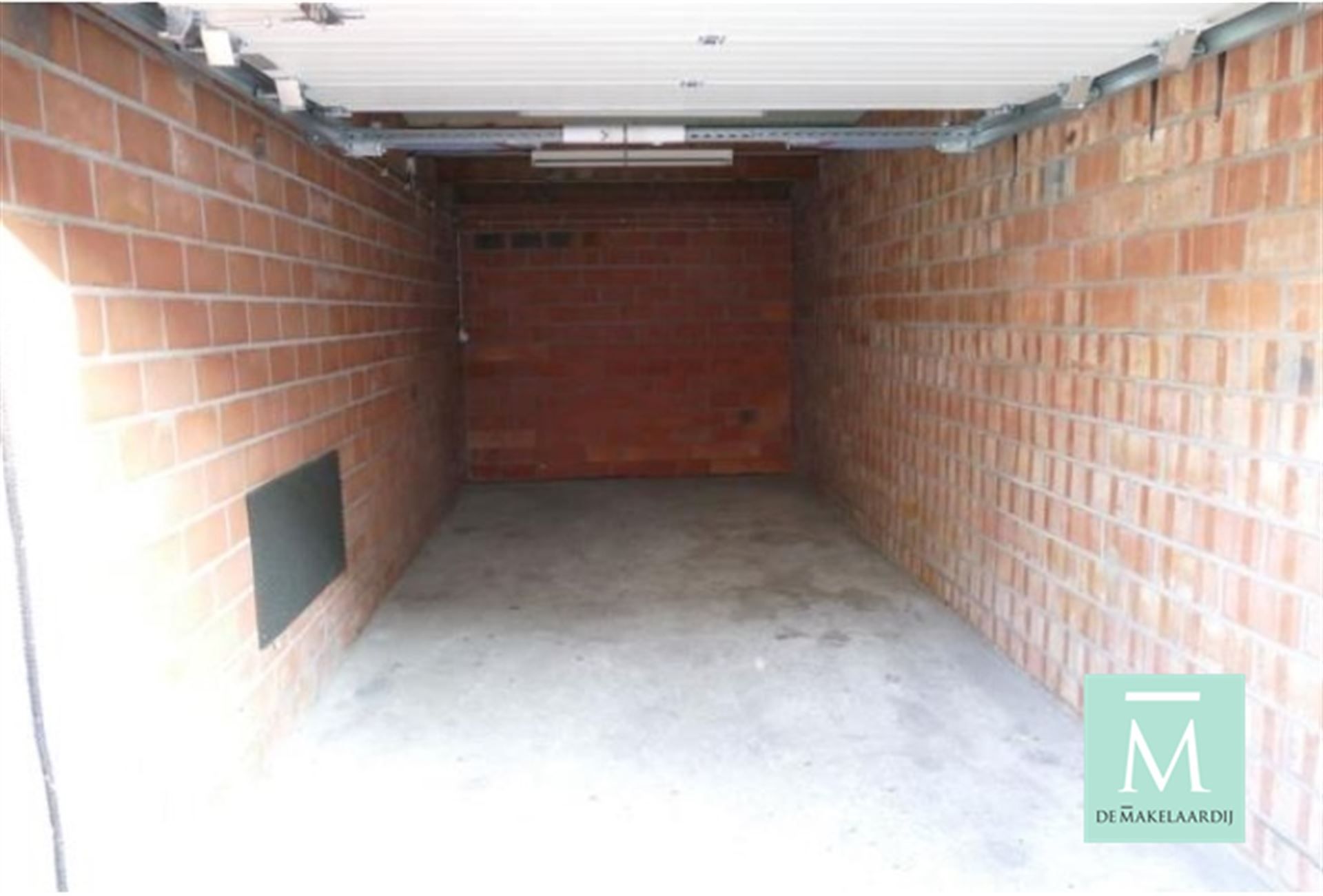 Mooi en rustig gelegen appartement met 3 slaapkamers, terras en garagebox! foto 11