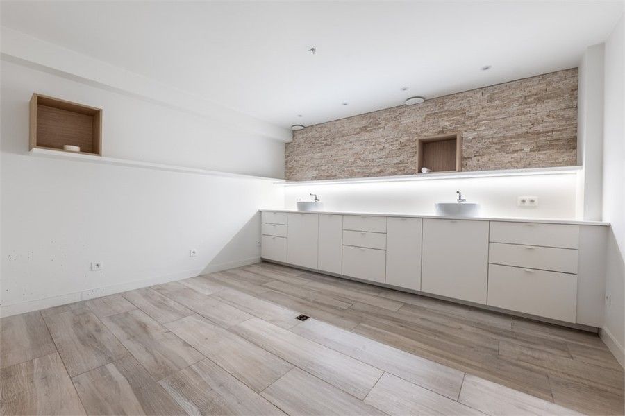 MAGNIFIEKE OPEN BEBOUWING MET GROOT ZWEMBAD EN 400M² AAN BEWOONBARE OPPERVLAKTE IN HET GEZELLIGE WELLEN foto 49