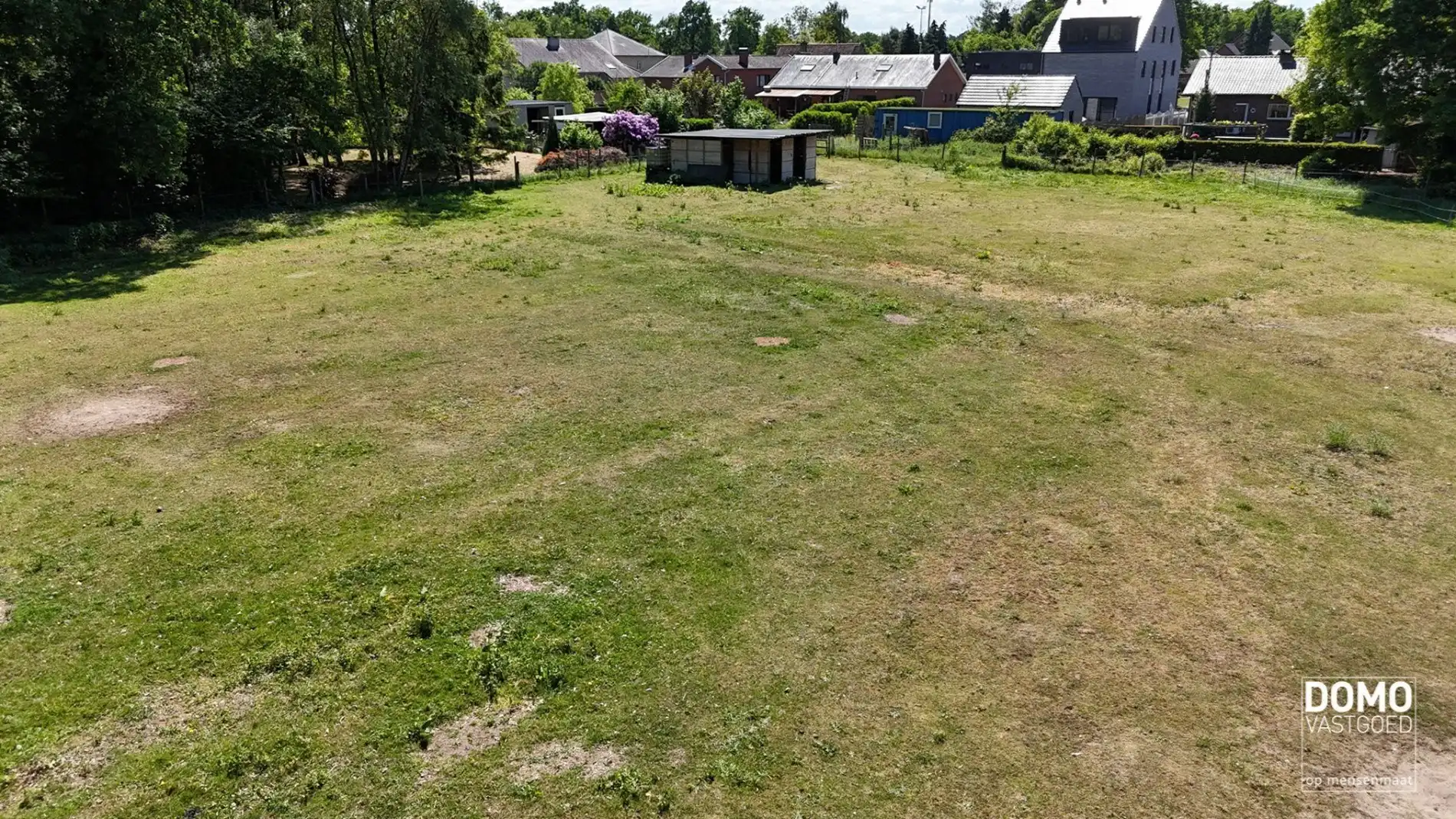 PROJECTGROND VAN 46A51CA TE ZONHOVEN foto 3