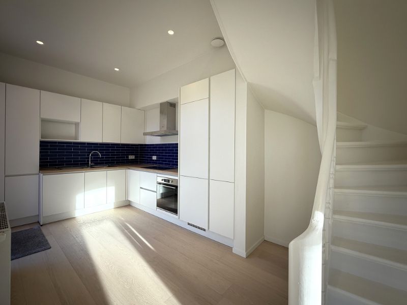 Unieke gerenoveerde triplex appartement met zicht op Coupure foto 9