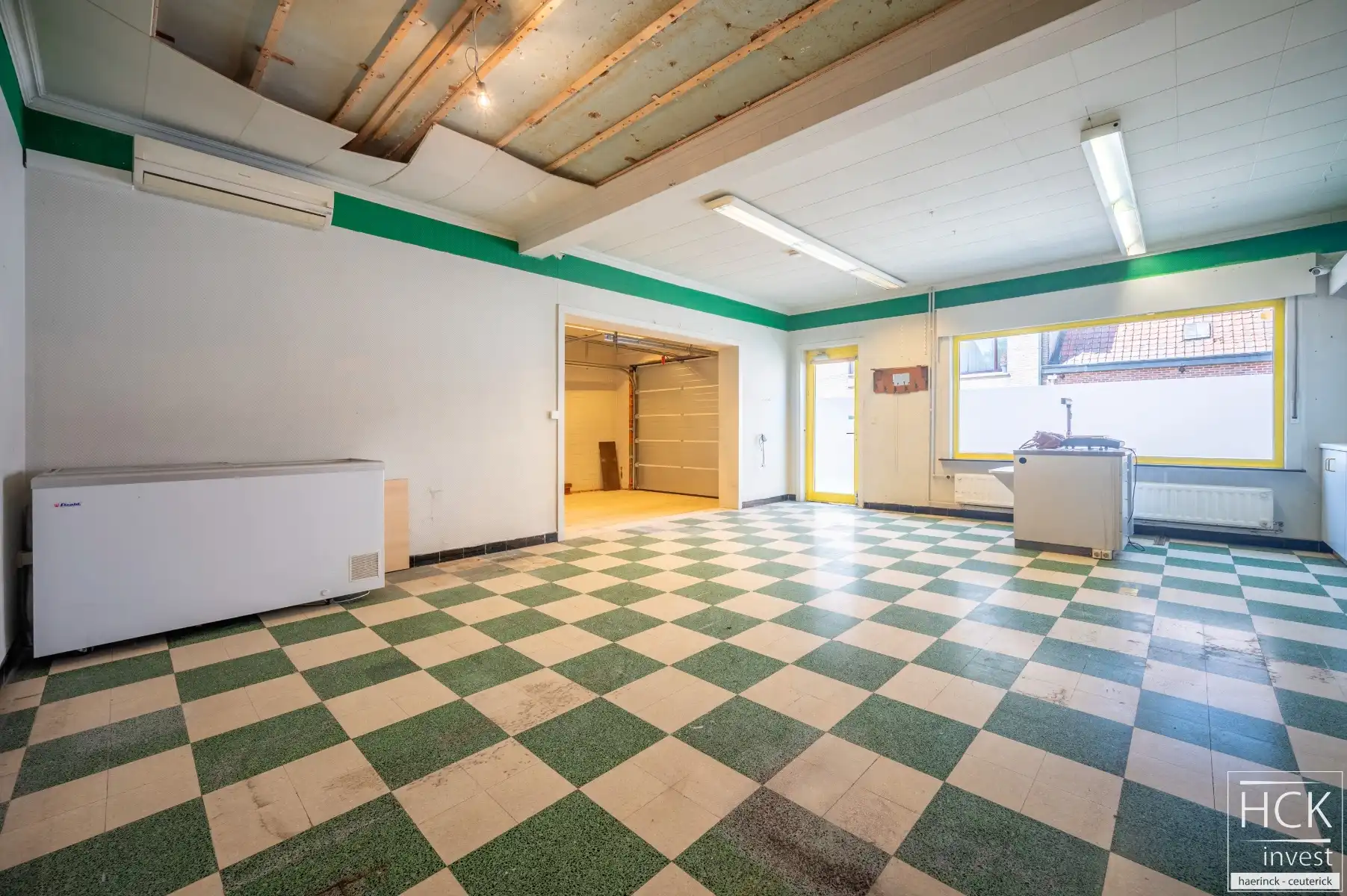 DEINZE - Ultra ruime woning met talrijke mogelijkheden, langsheen de Leie. foto 4