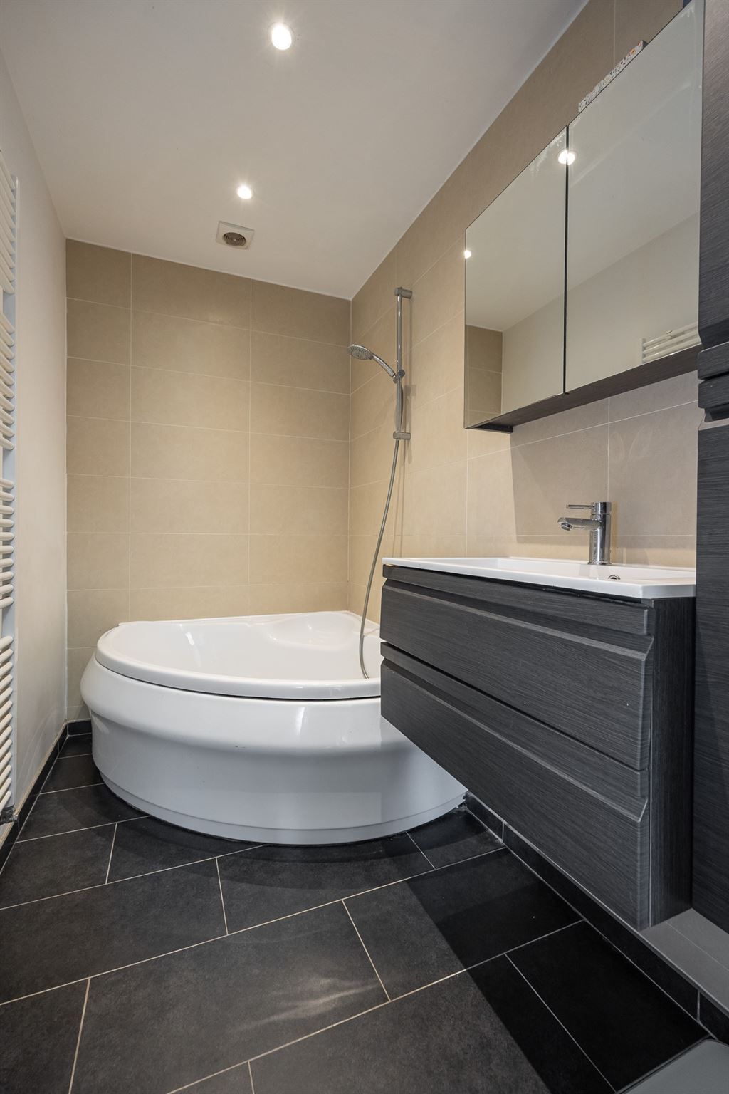Instapklare, karaktervolle woning foto 17