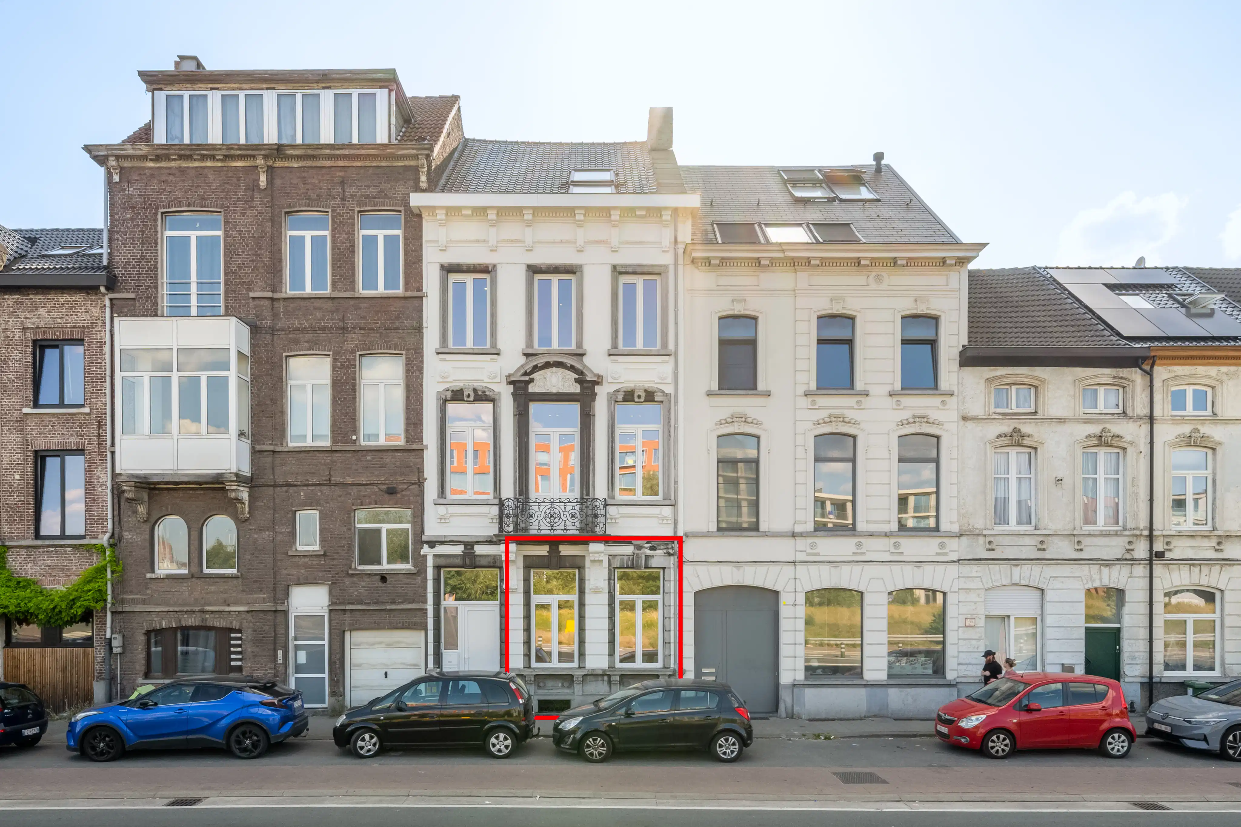 Karaktervol en lichtrijk 1 slp appartement met stadstuin foto {{pictureIndex}}