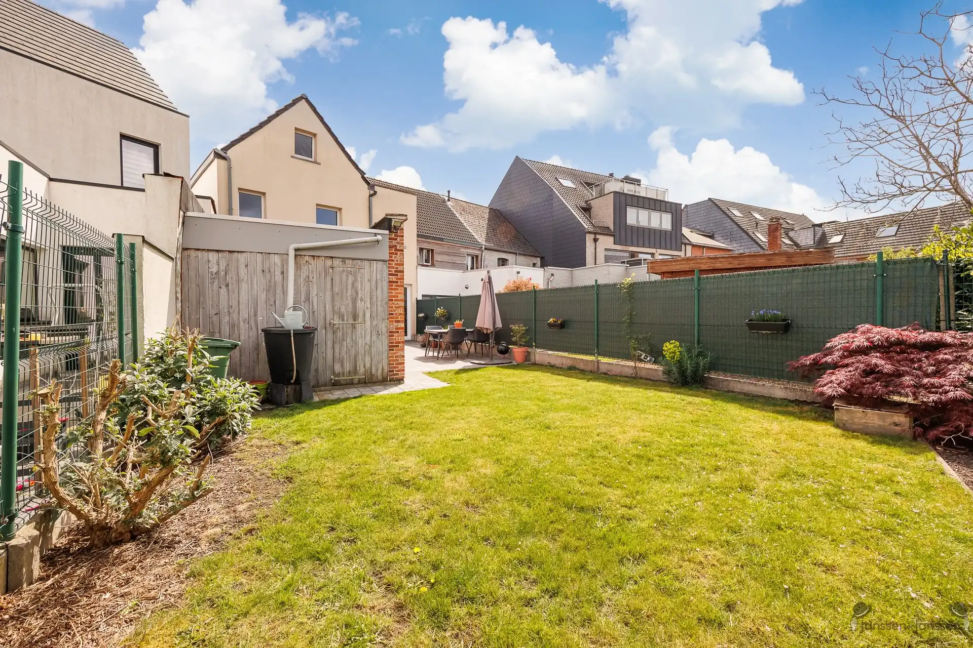 Instapklare rijwoning met 3 slpkmrs & tuin foto 19