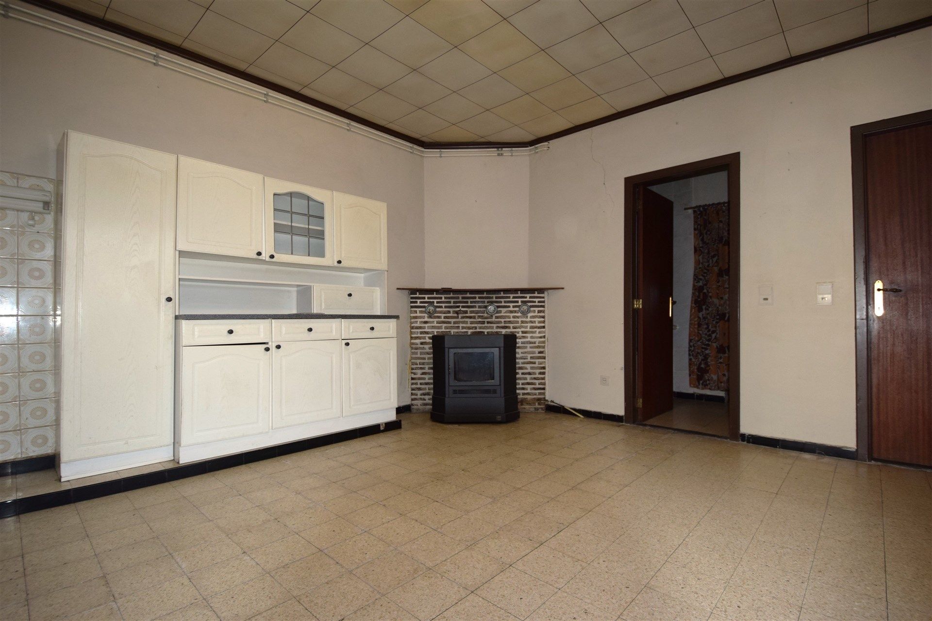 Ruime renovatiewoning met 3-4 slaapkamers en aangename tuin (270m²) foto 4