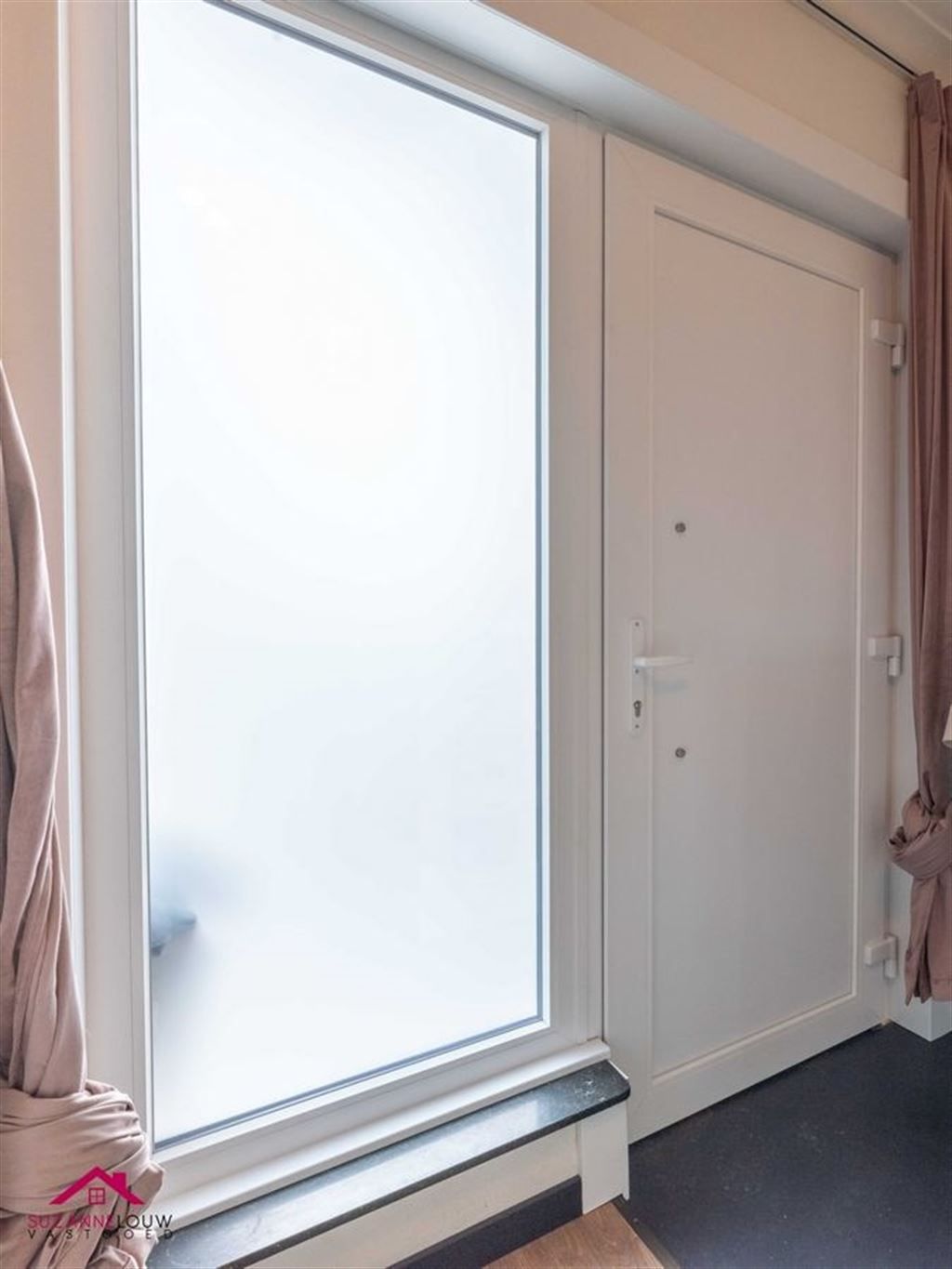 Vrijstaande, instapklare splitlevel woning foto 9