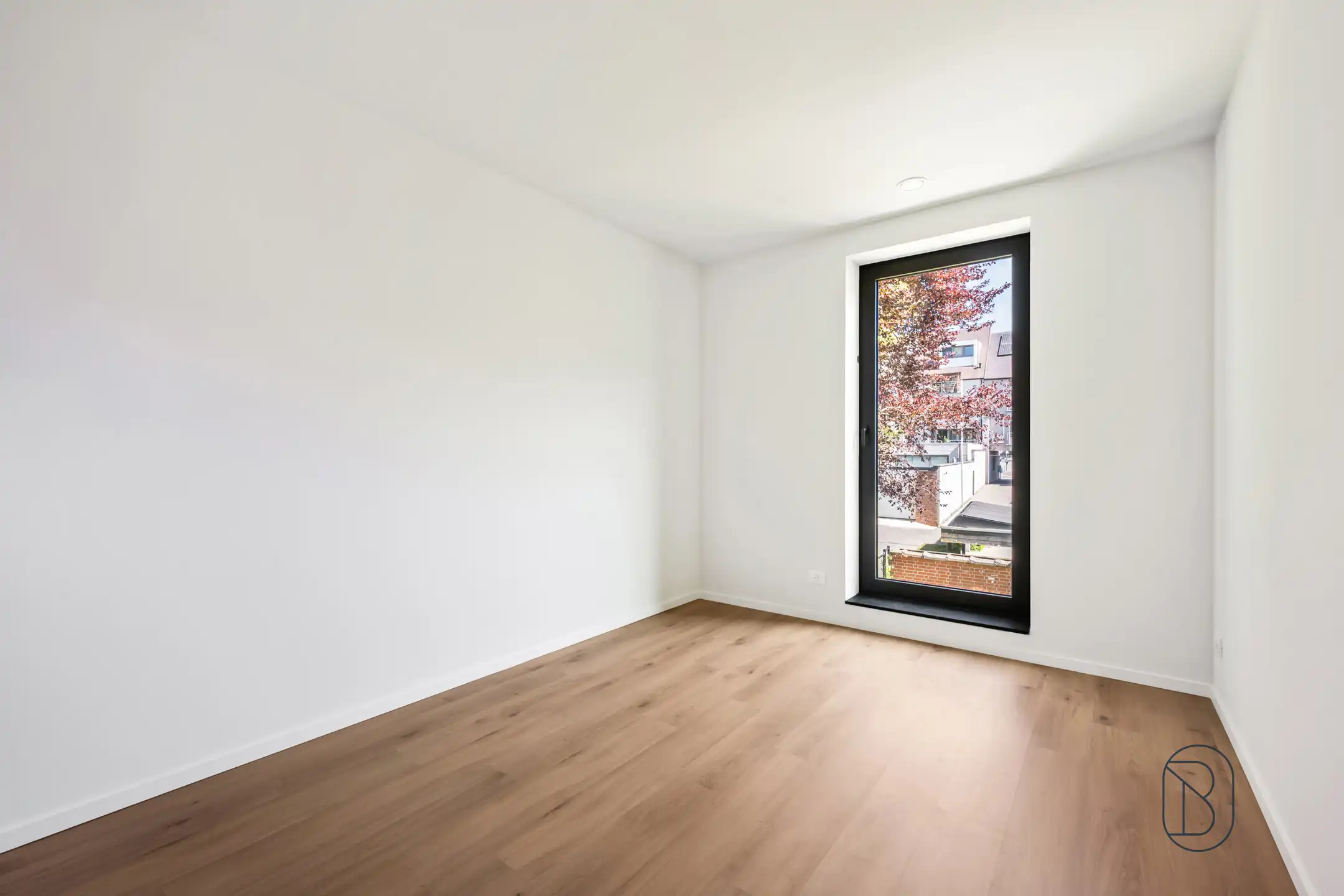 Kwalitatief afgewerkte nieuwbouw met 3 slk, E-peil 0. foto 13