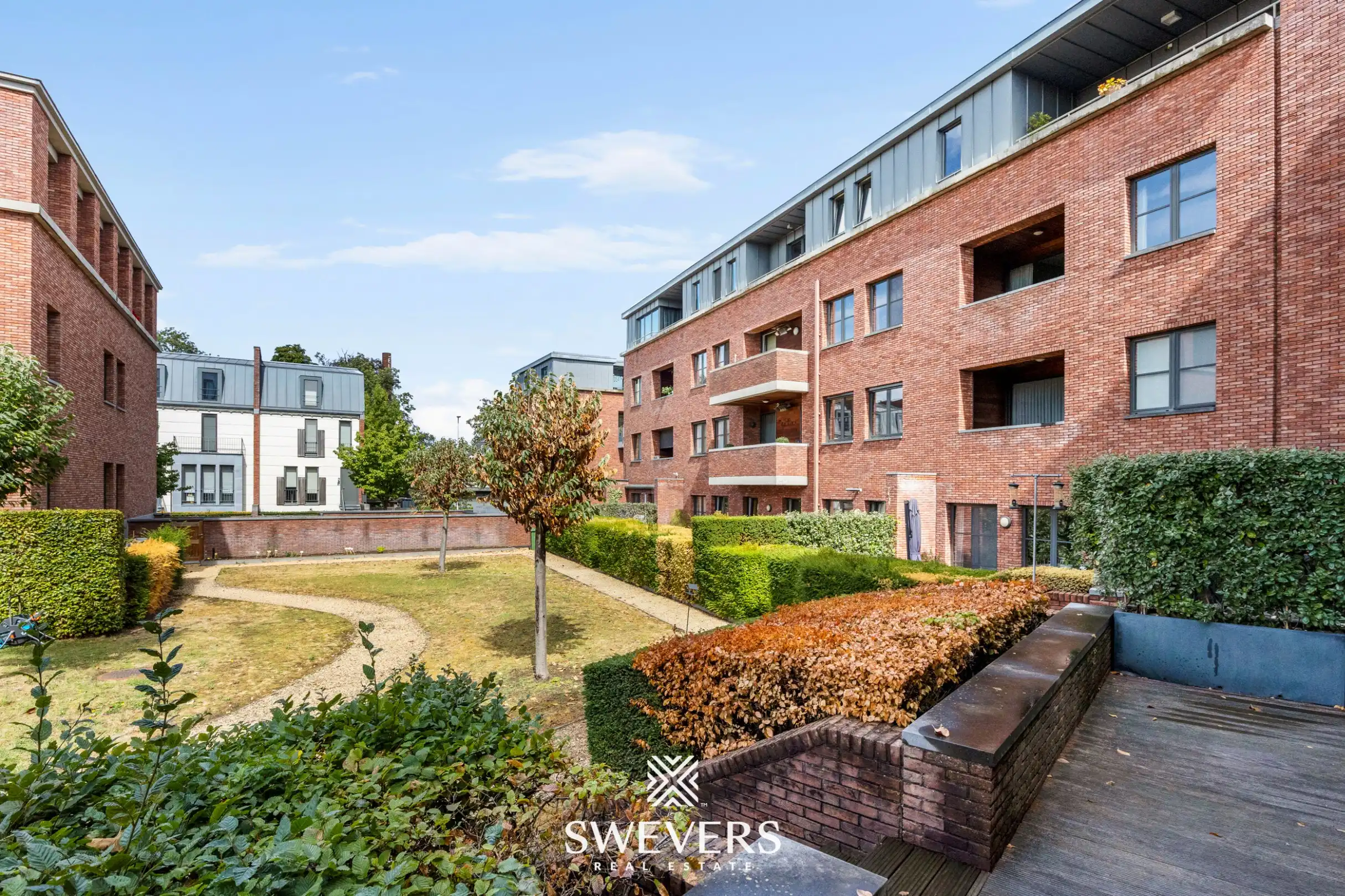 Instapklaar 2-slaapkamer appartement met zeer ruim terras in Quartier Blue Hasselt foto 18