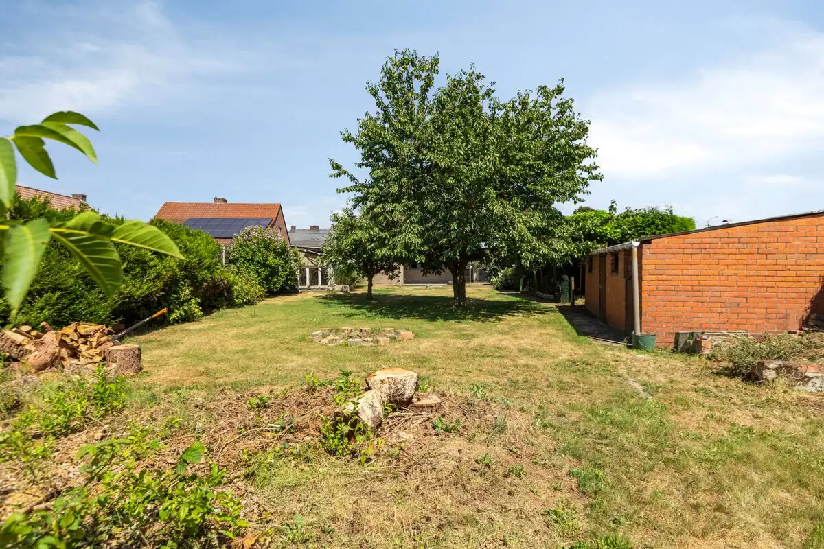 Rustig gelegen gelijkvloers woning met 2 slpks en ruime zolder. foto 20