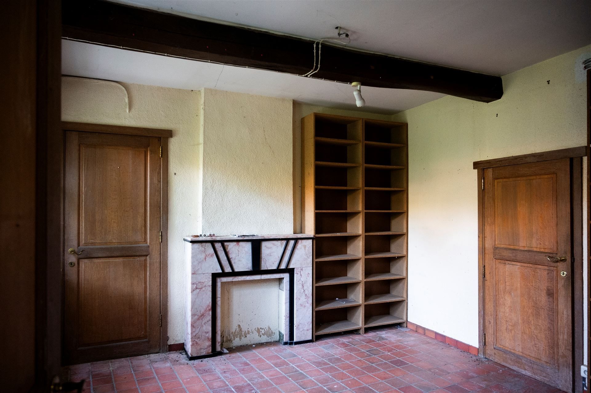 volledig te renoveren woning foto 10