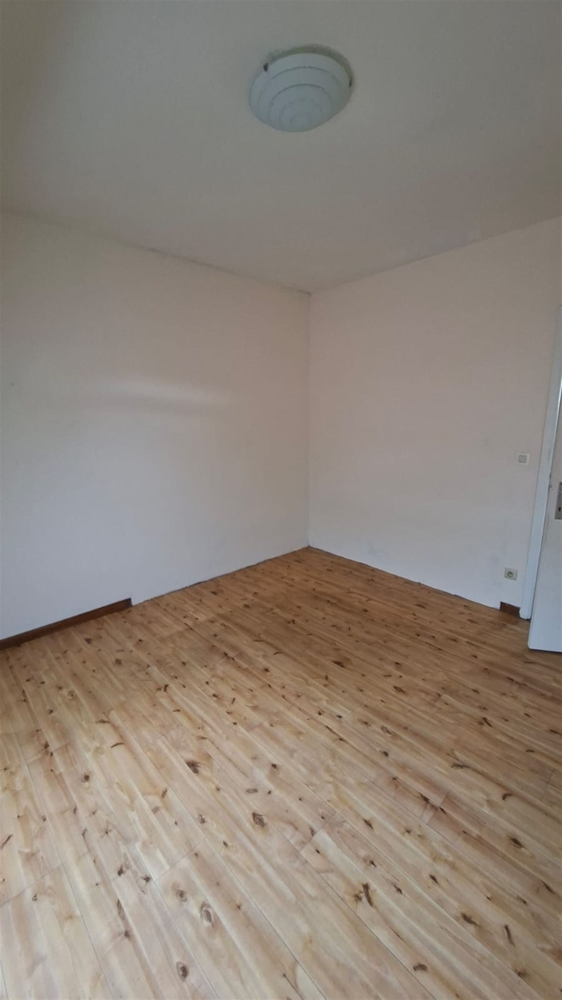 Gezellig appartement met ruim terras in centrum Boom! foto 11