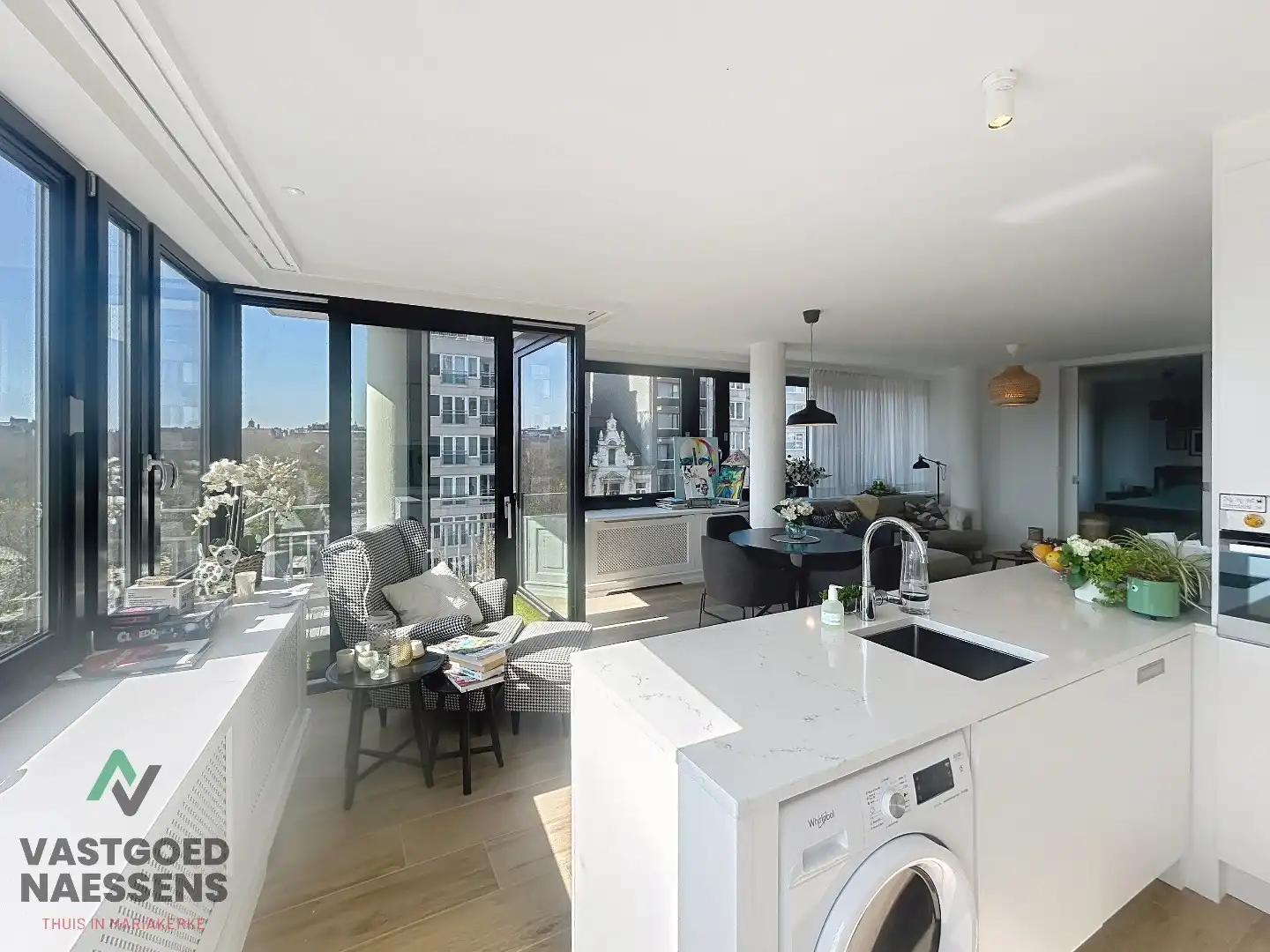 SCHITTEREND 2 SLPK APP MET PANORAMISCH ZICHT EN TERRAS foto 6