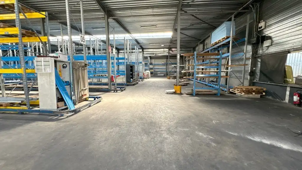 Magazijn te huur in semi-industrieel complex "Vaartkaai" foto 6