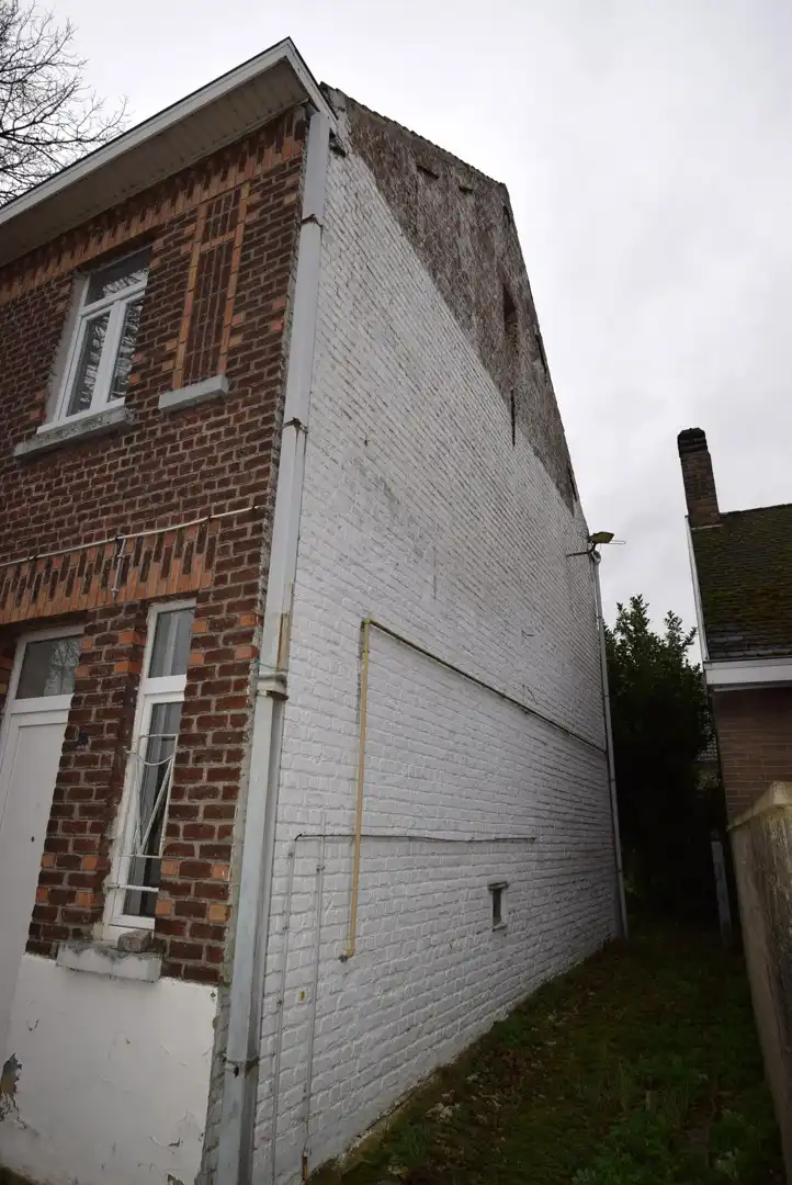 Te renoveren boerderijtje foto 17