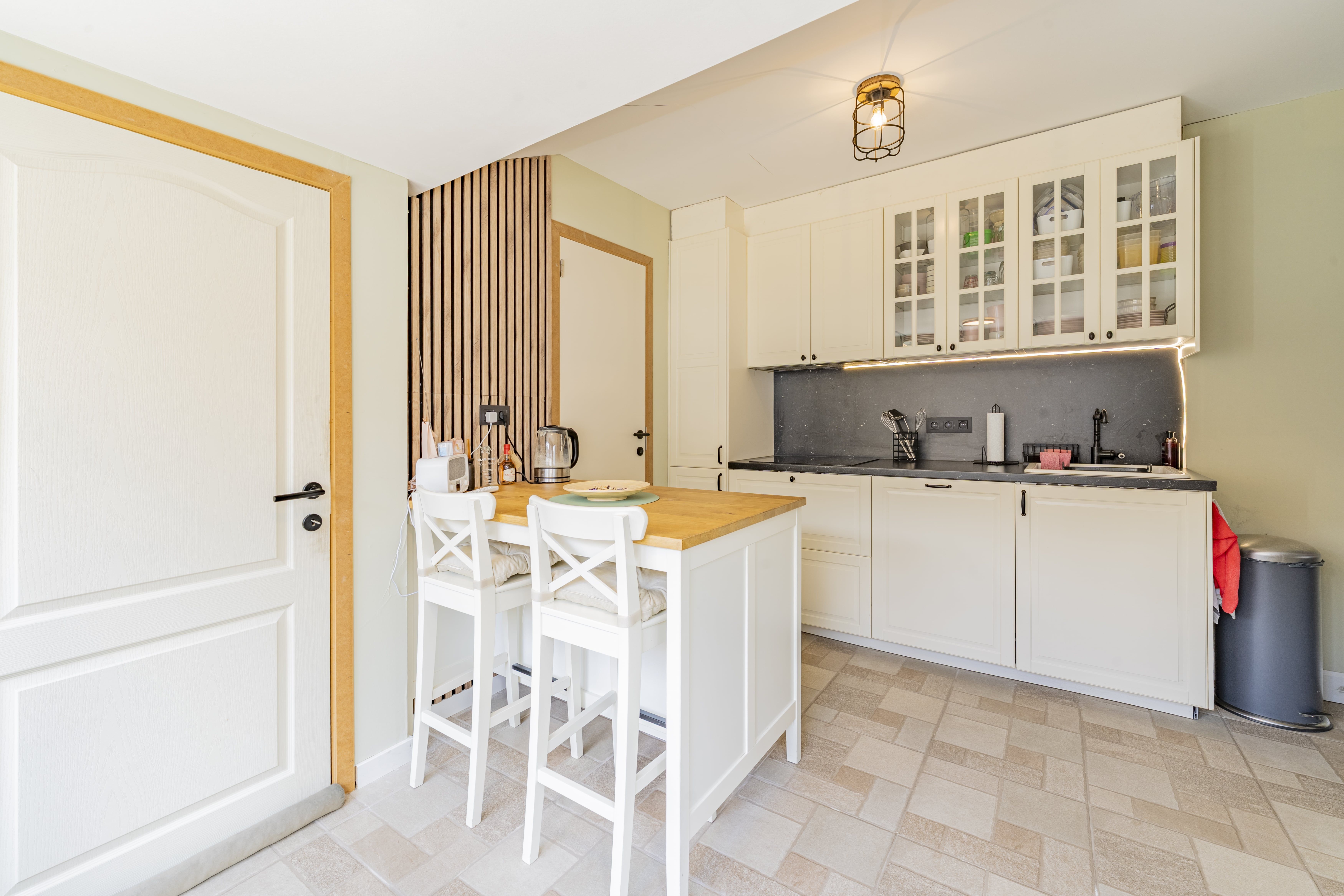 Open bebouwing met 2 slaapkamers, parking, EPC C in het centrum van Maldegem foto 6