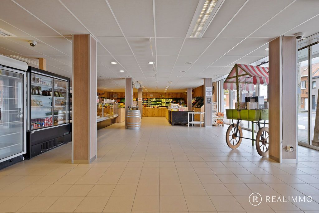 Multifunctioneel handelspand op commerciële ligging! foto 3