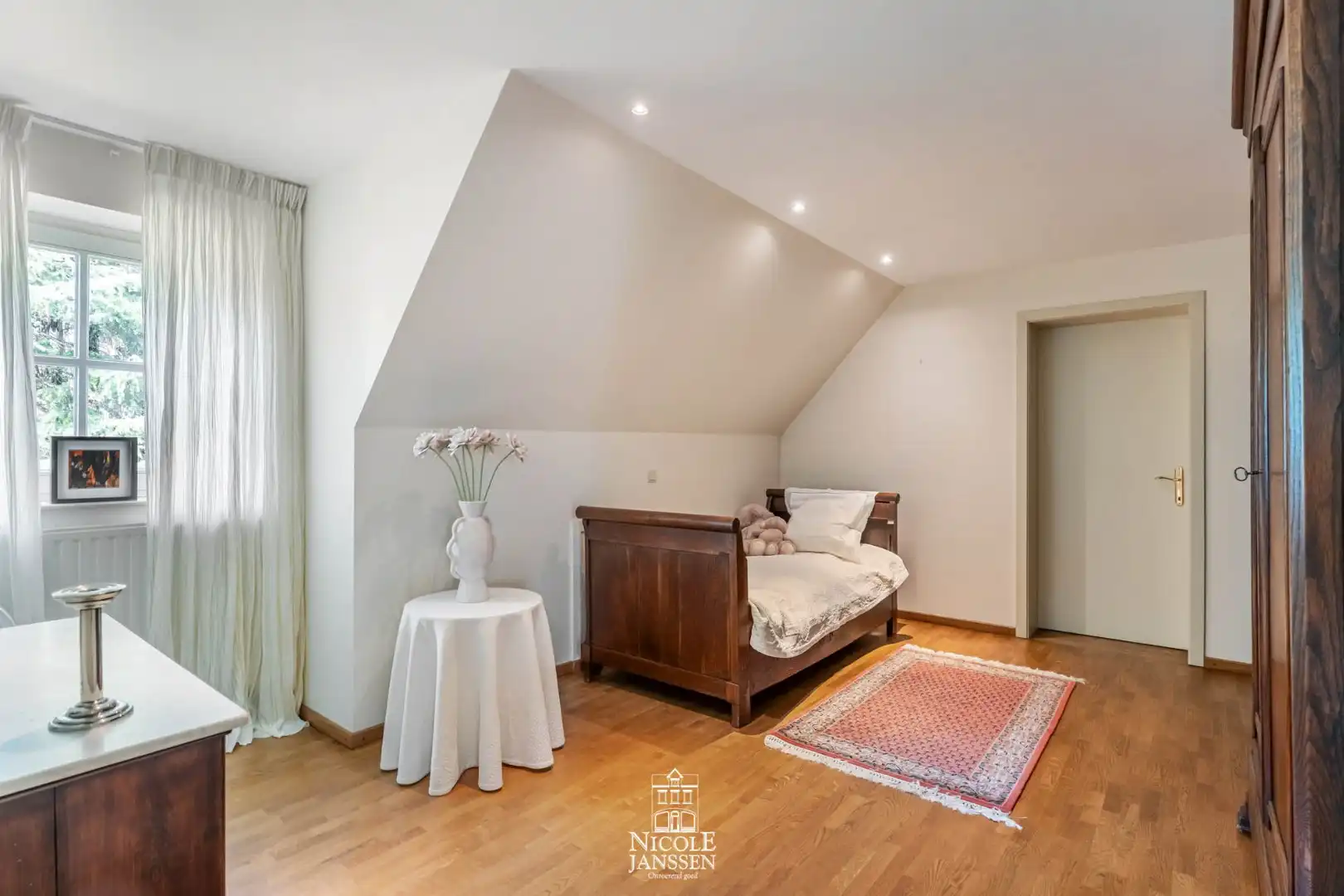 Ruim ingedeelde villa foto 15