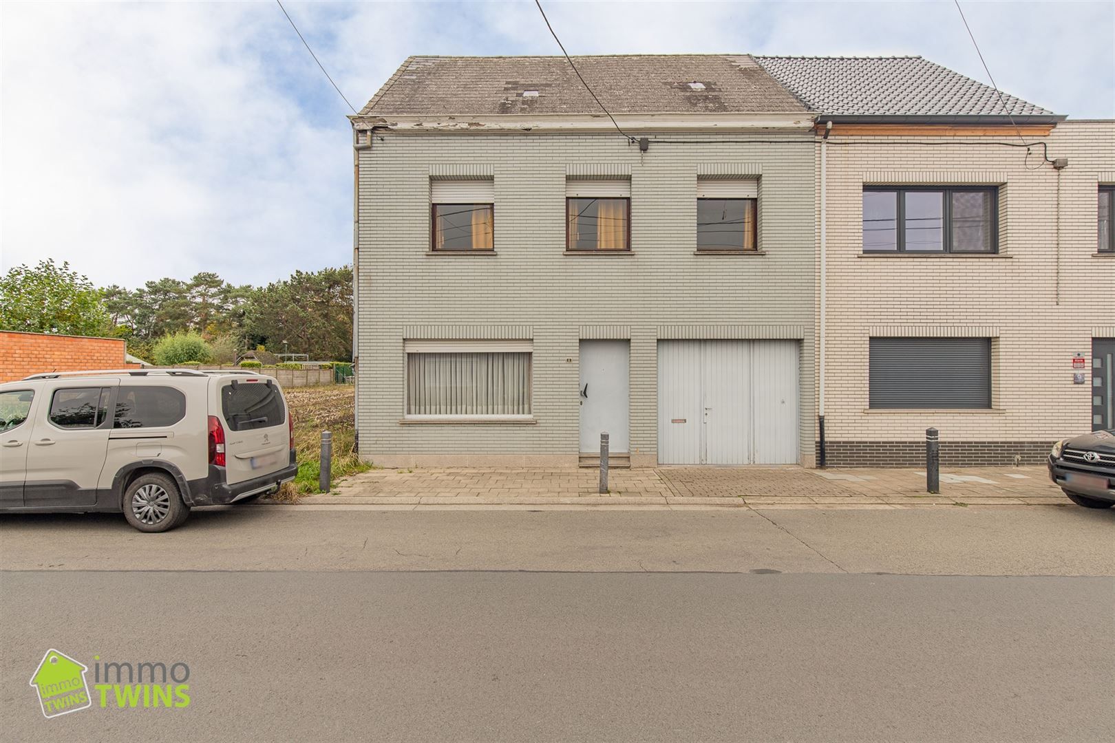 Hoofdfoto van de publicatie: Charmante te renoveren woning met garage te Sint-Gillis bij Dendermonde