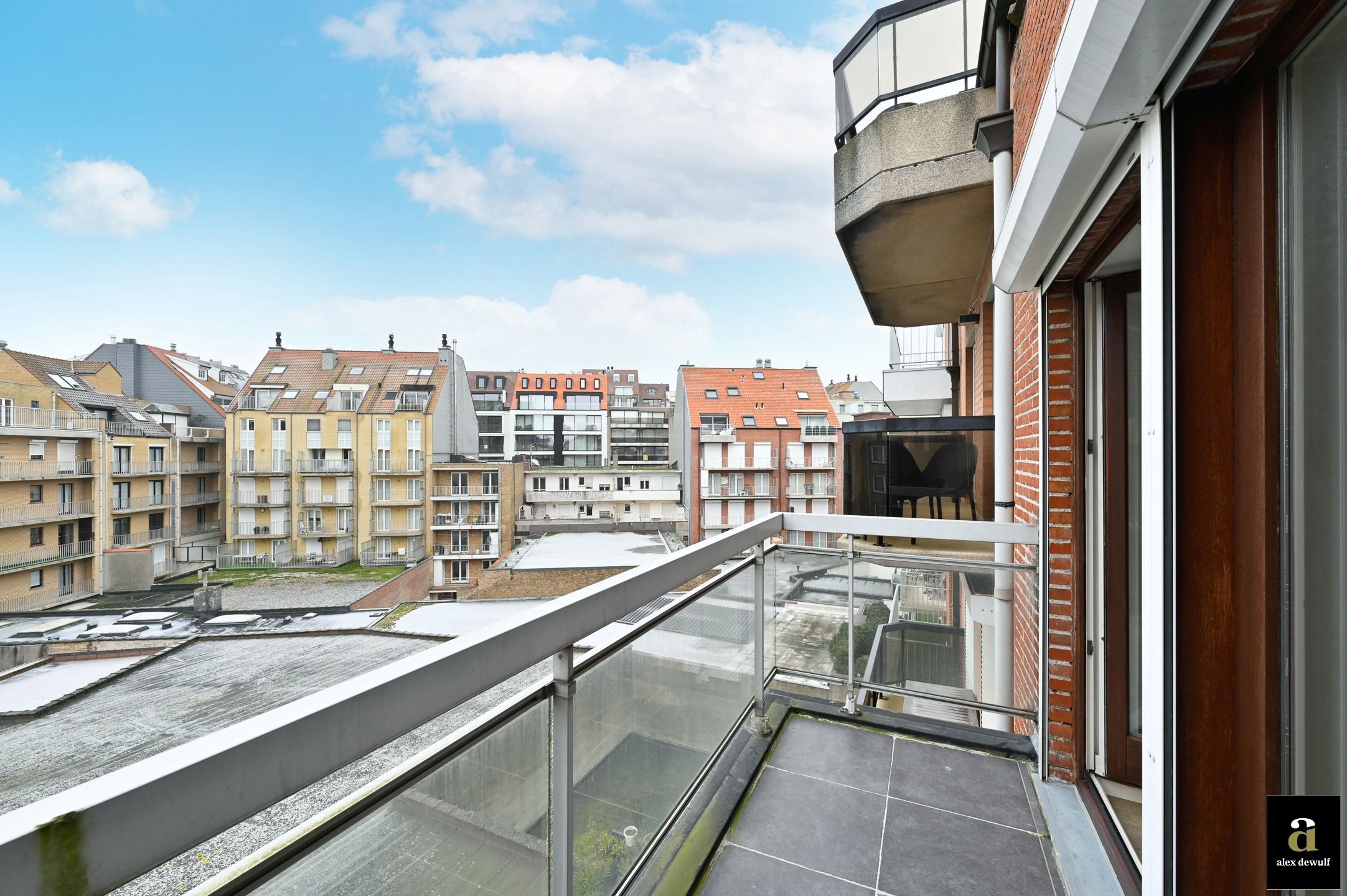 Zeer verzorgd appartement op topligging vlak bij het Rubensplein [Koningslaan,  Knokke]. foto 11