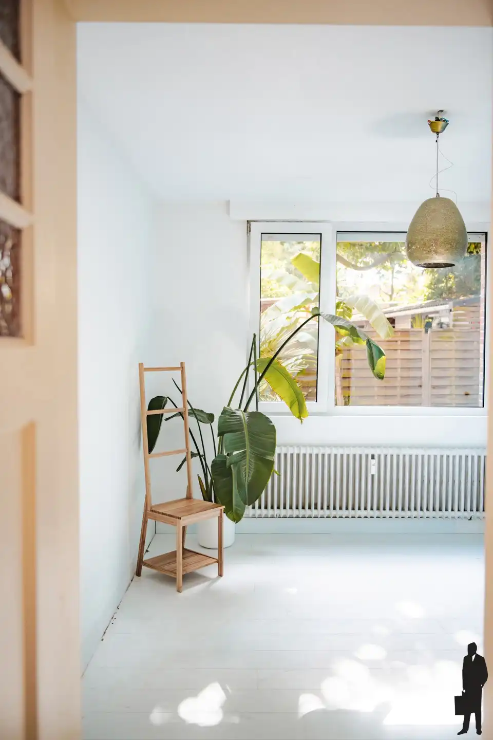 Ruim gelijkvloers appartement met tuin op toplocatie foto 19