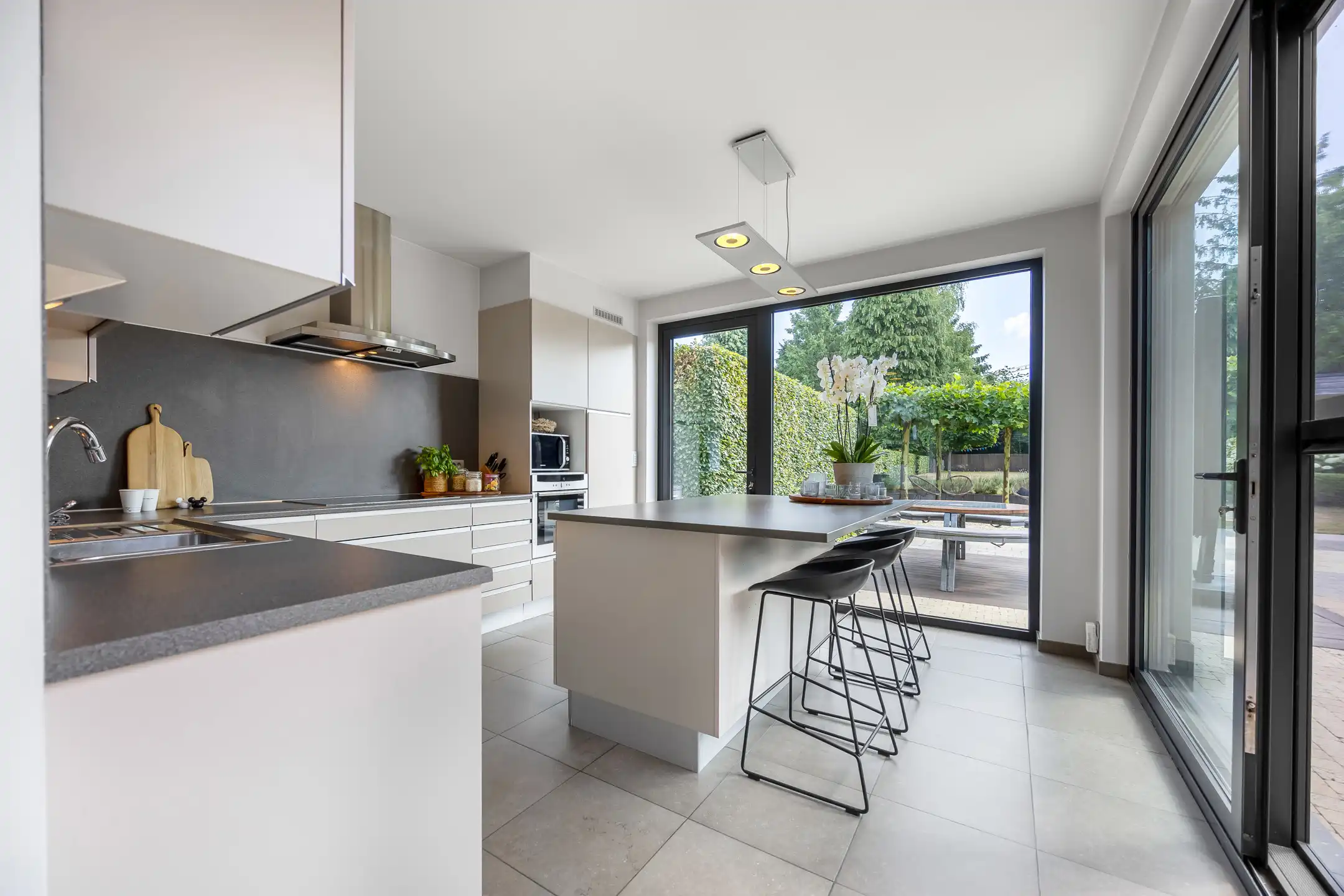 Moderne woning met tuin nabij het centrum van Westmalle foto 8