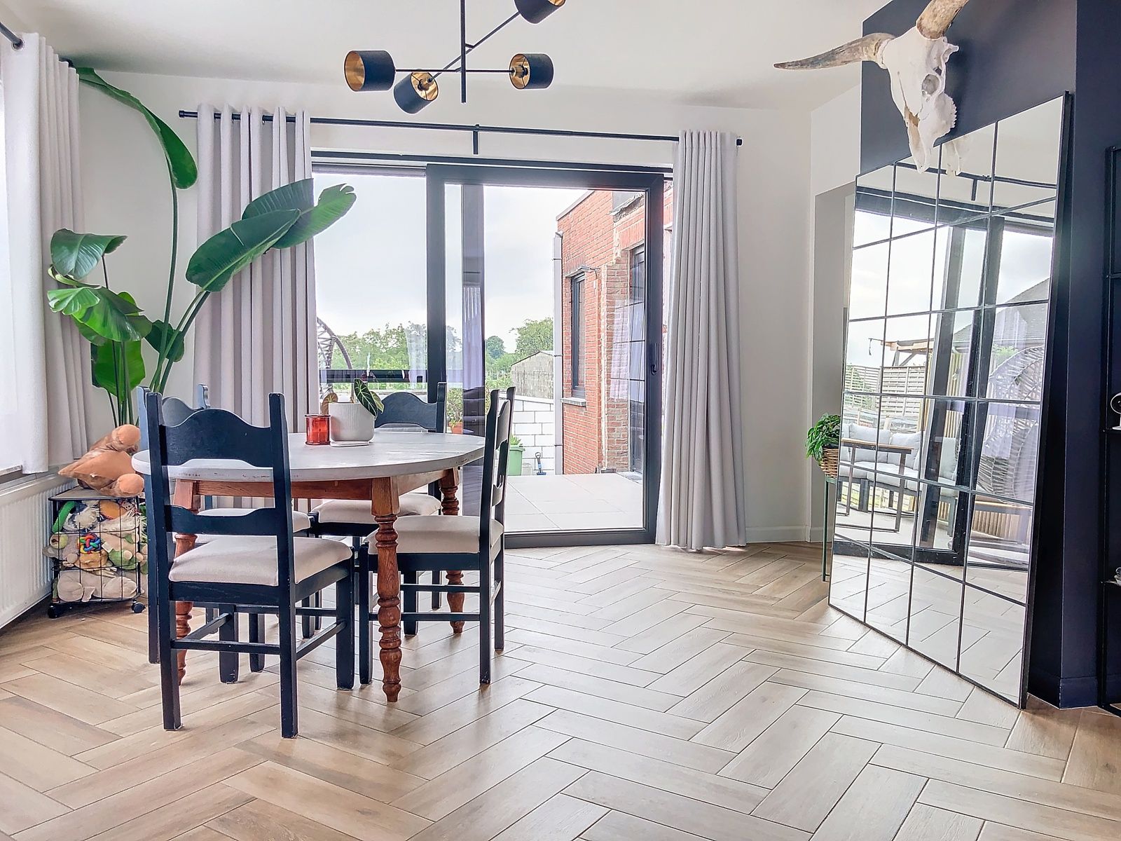 Gerenoveerde zuinige instapklare woning met 2/3 slpks + tuin foto 5