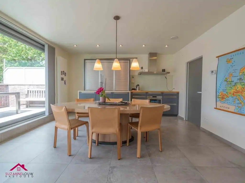 Instapklaar penthouse met terras aan voor- en achterzijde foto 9