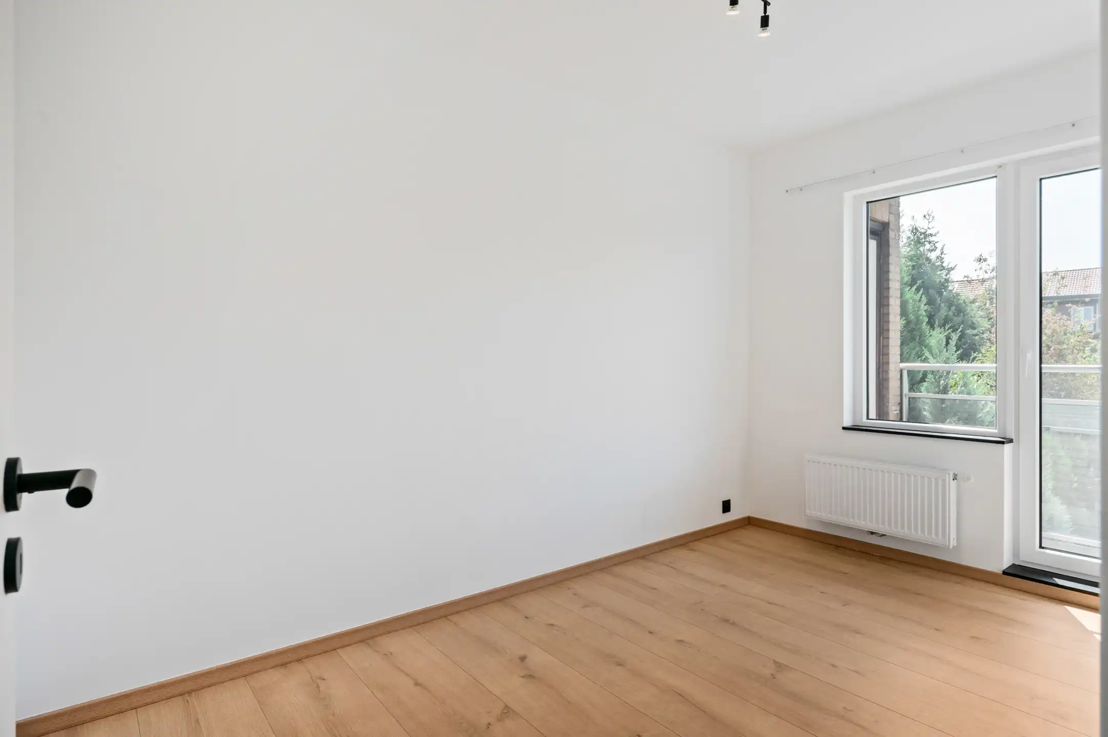 Prachtig gerenoveerd 3-slk-appartement met terras foto 13