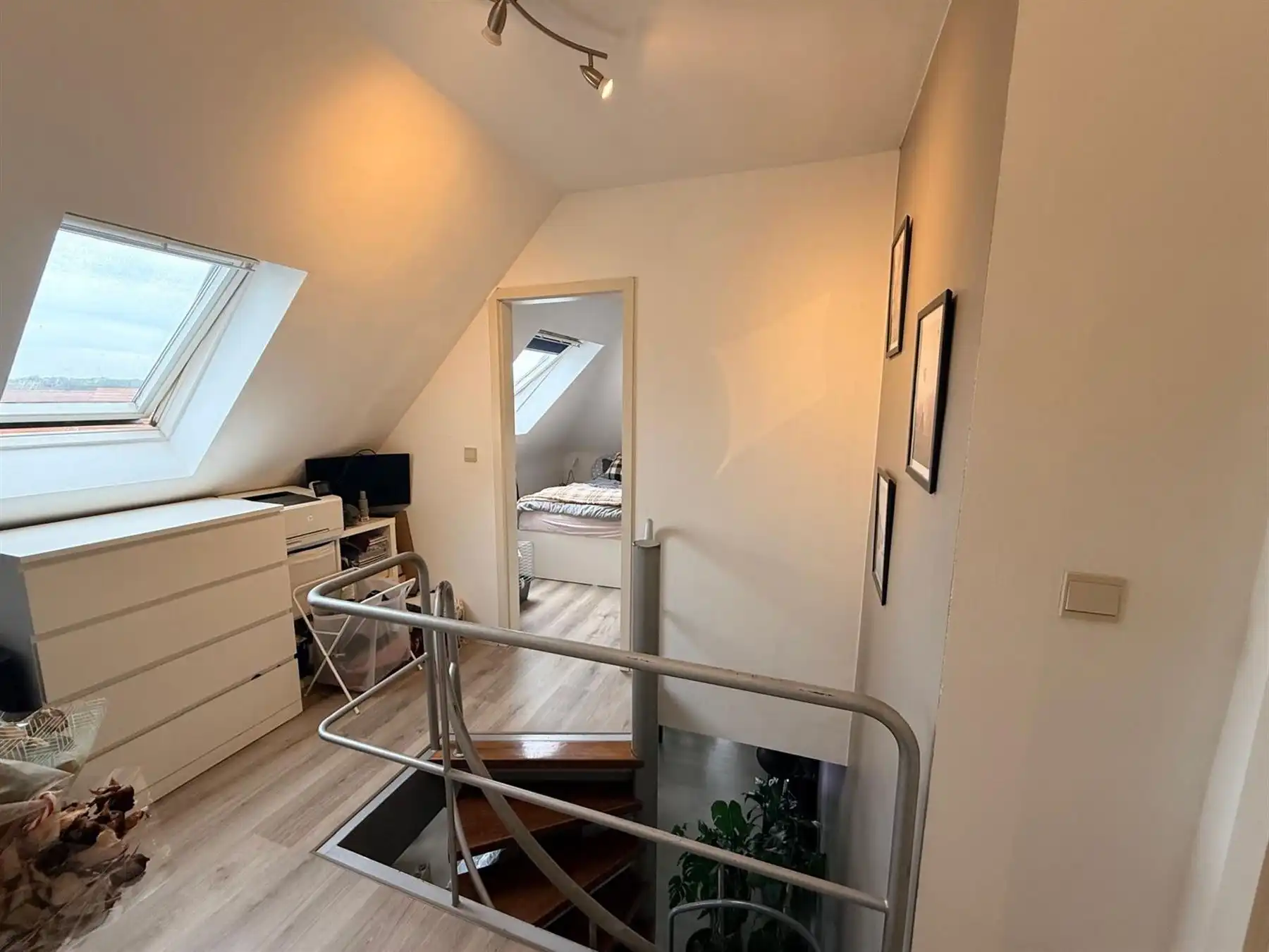 OPBRENGSTEIGENDOM MET 4 APPARTEMENTEN  foto 9
