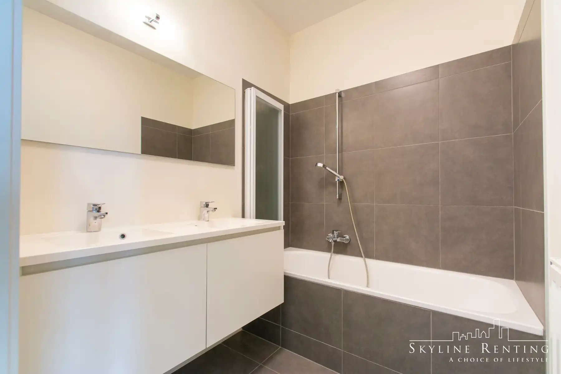 LICHTRIJK - Appartement 1 kamer met binnenplaats (NAVO area) foto 10