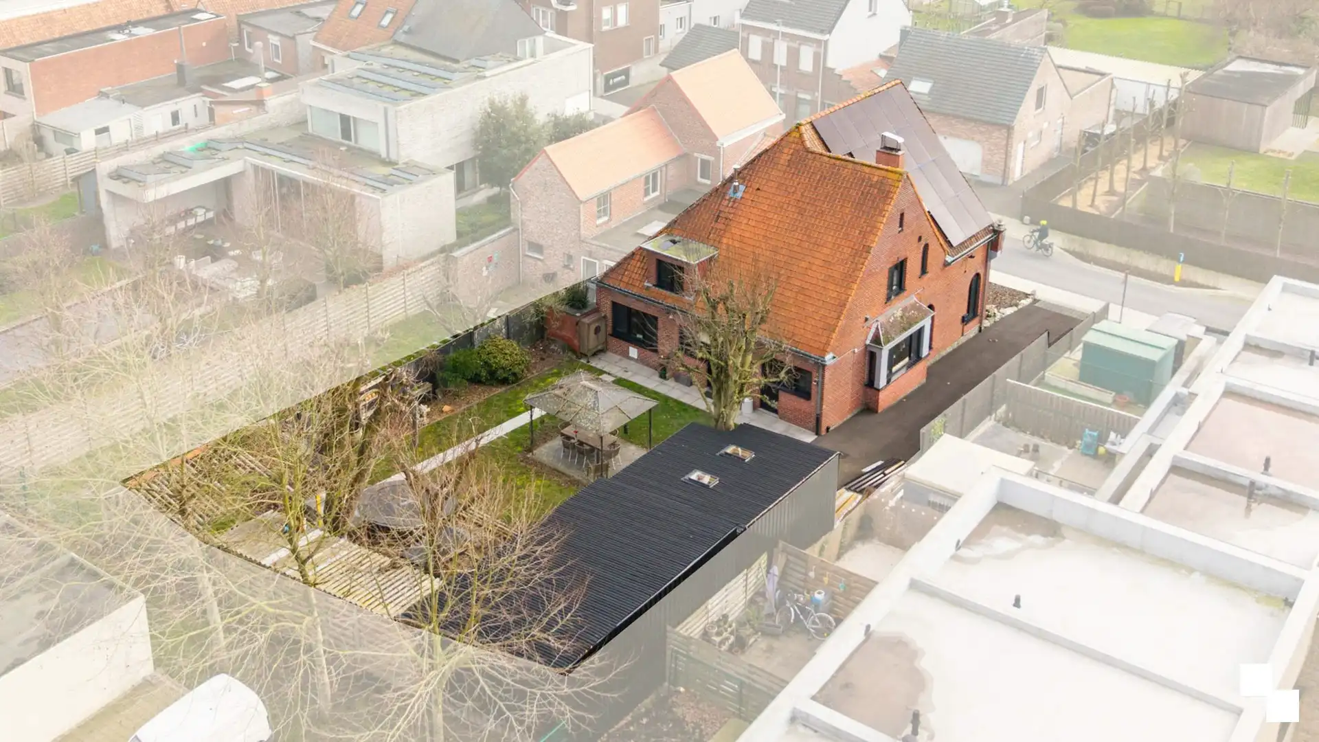 Recent gerenoveerde, karaktervolle HOB te Hooglede foto 34