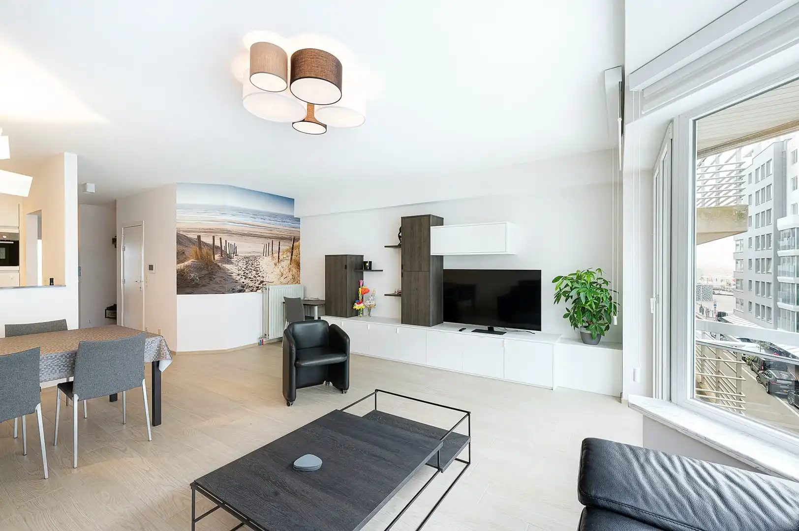 Een ruim appartement op toplocatie in het hart van Knokke. foto 7