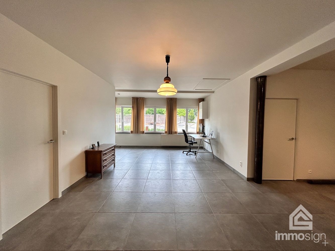 Volledig gerenoveerde gelijkvloerse éénslaapkamerwoning te Reppel! foto 5