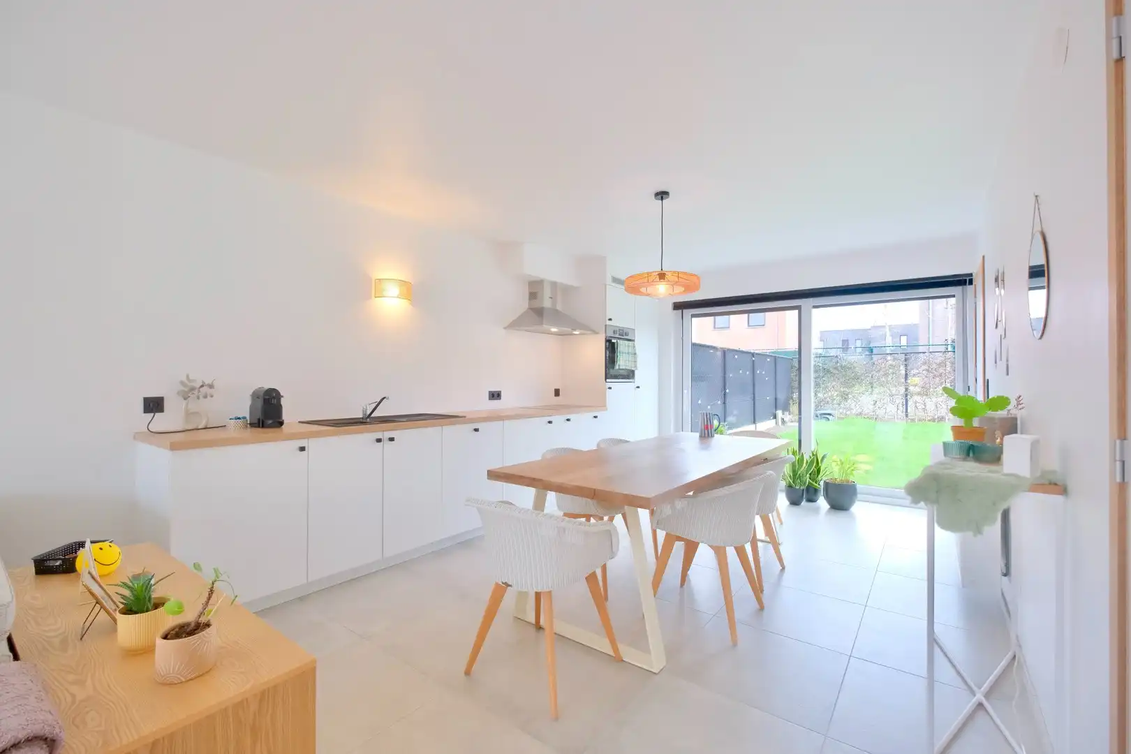 Kortemark – Recente HOB met 2 slpks en garage op perceel van 265 m² foto 5