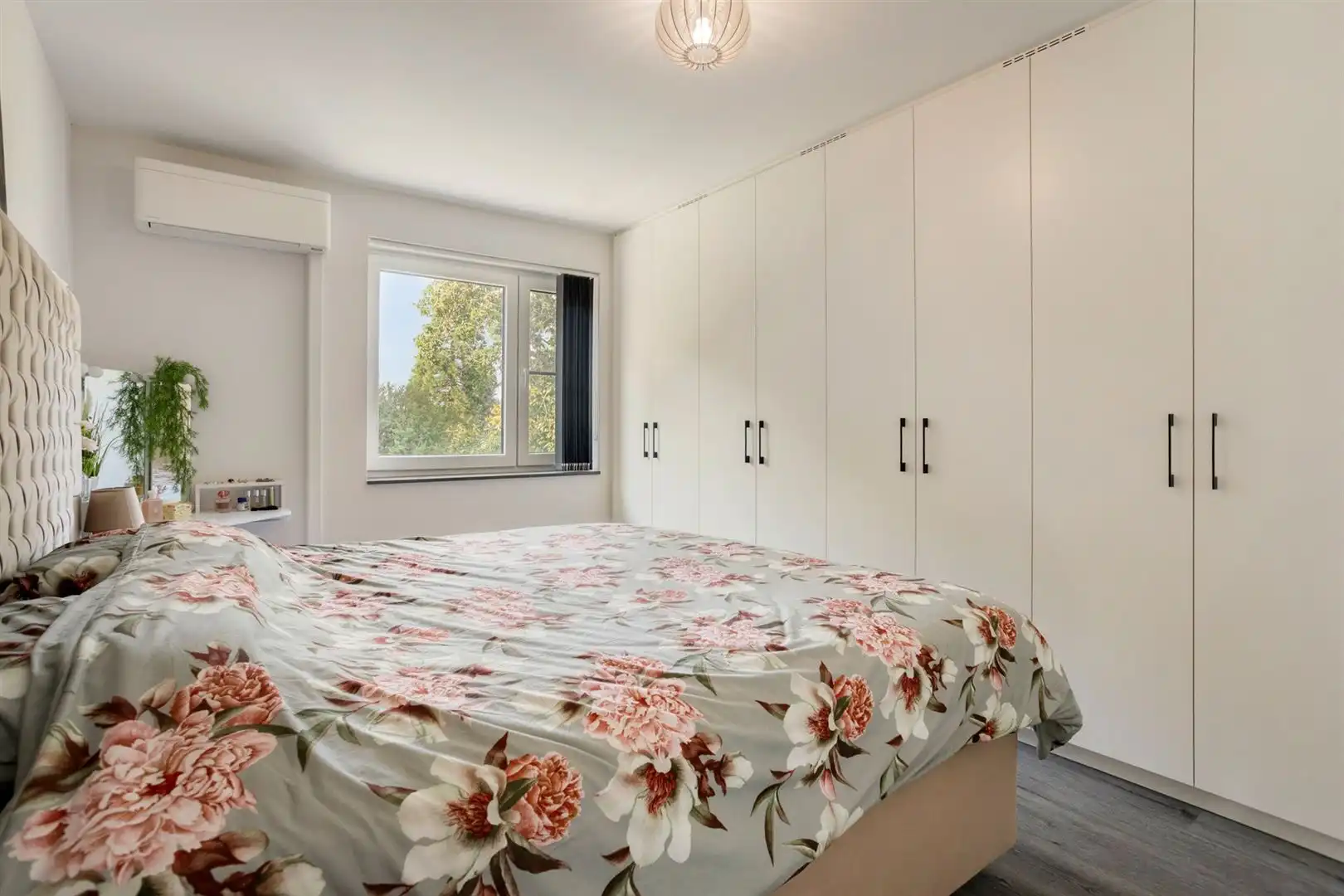 Prachtige INSTAPKLARE gezinswoning met 4 slaapkamers foto 23