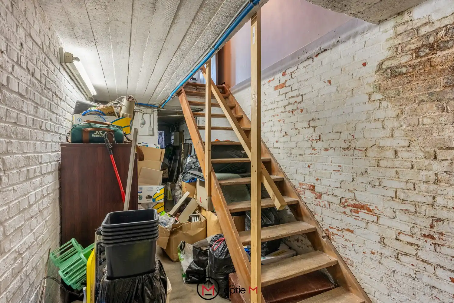 Investeringspand te koop in Genk – Twee verhuurde appartementen met onmiddellijk rendement foto 25