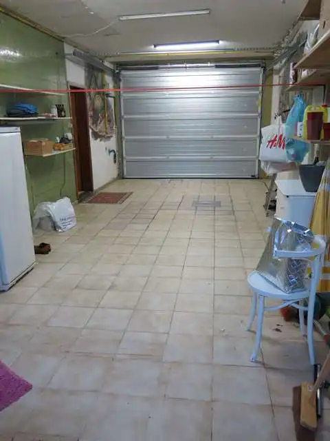 Comfortabele 3-slaapkamerwoning met tuin en dubbele garage te koop in Brugge foto 10